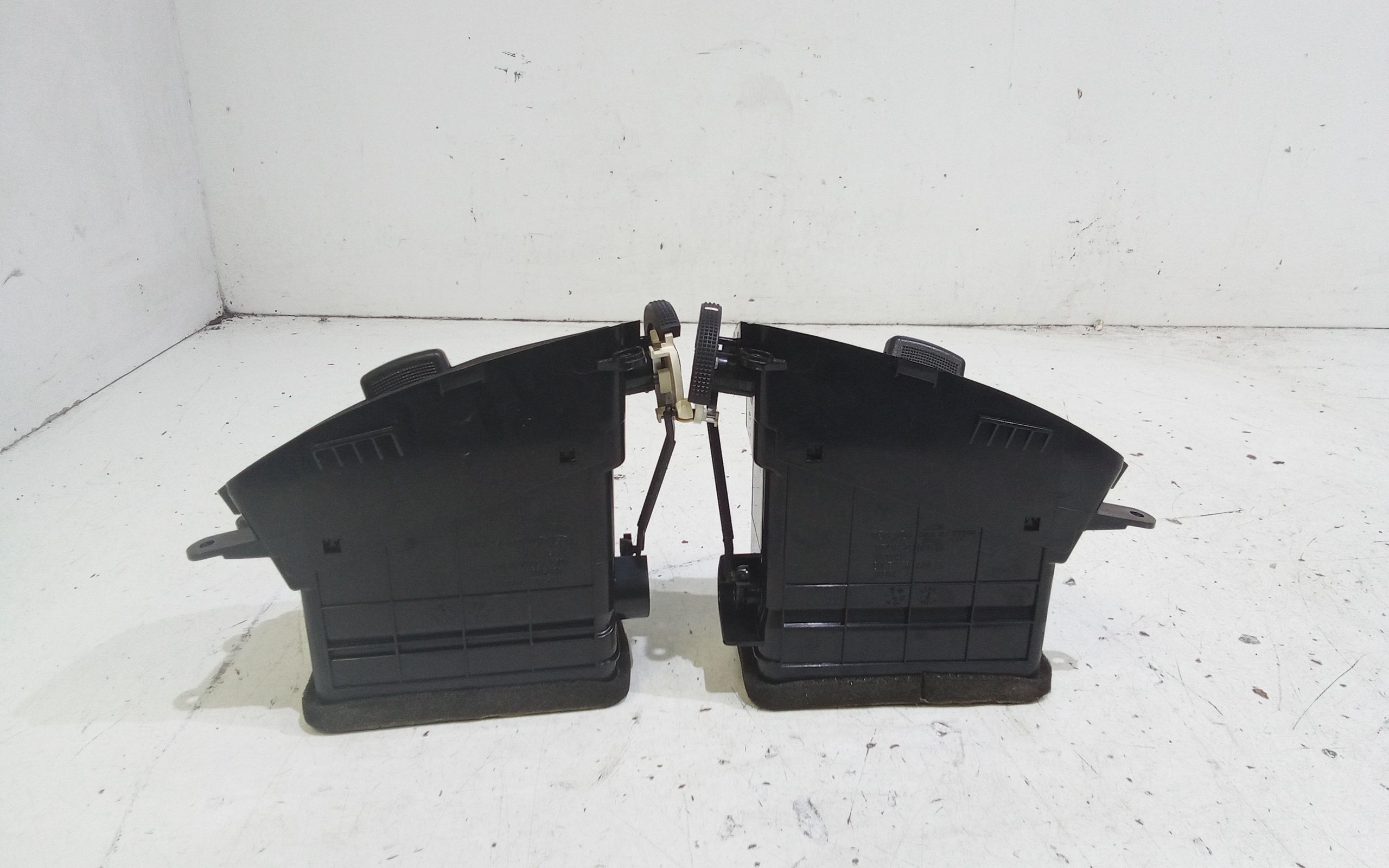 Bocchette Aria Centrale HYUNDAI i30 Serie (07>11)