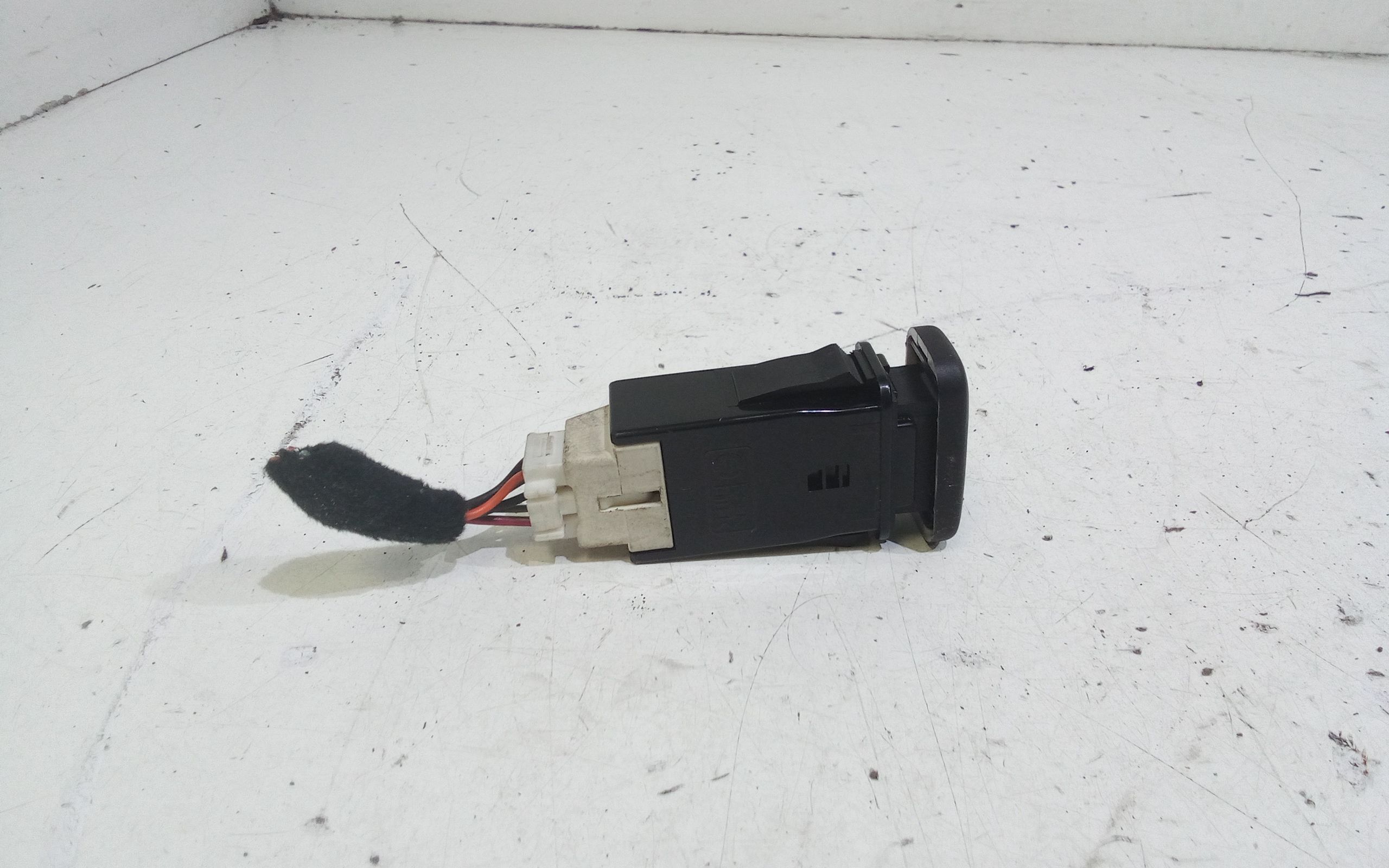 Pulsante retronebbia KIA Sportage Serie (98>04)