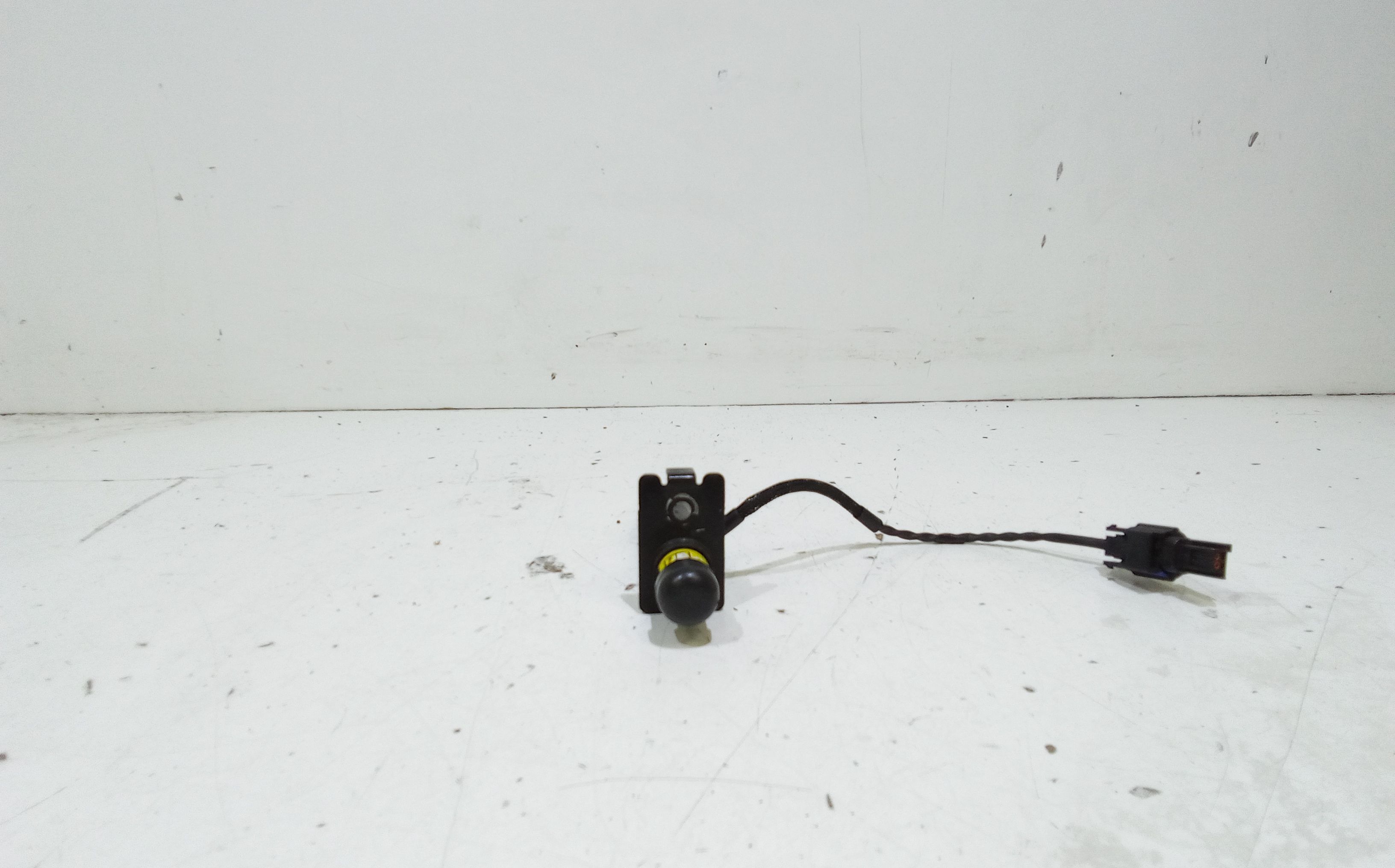 Attuatore cofano ant DX passeggero LAND ROVER Range Rover Evoque Cabrio (15>19)