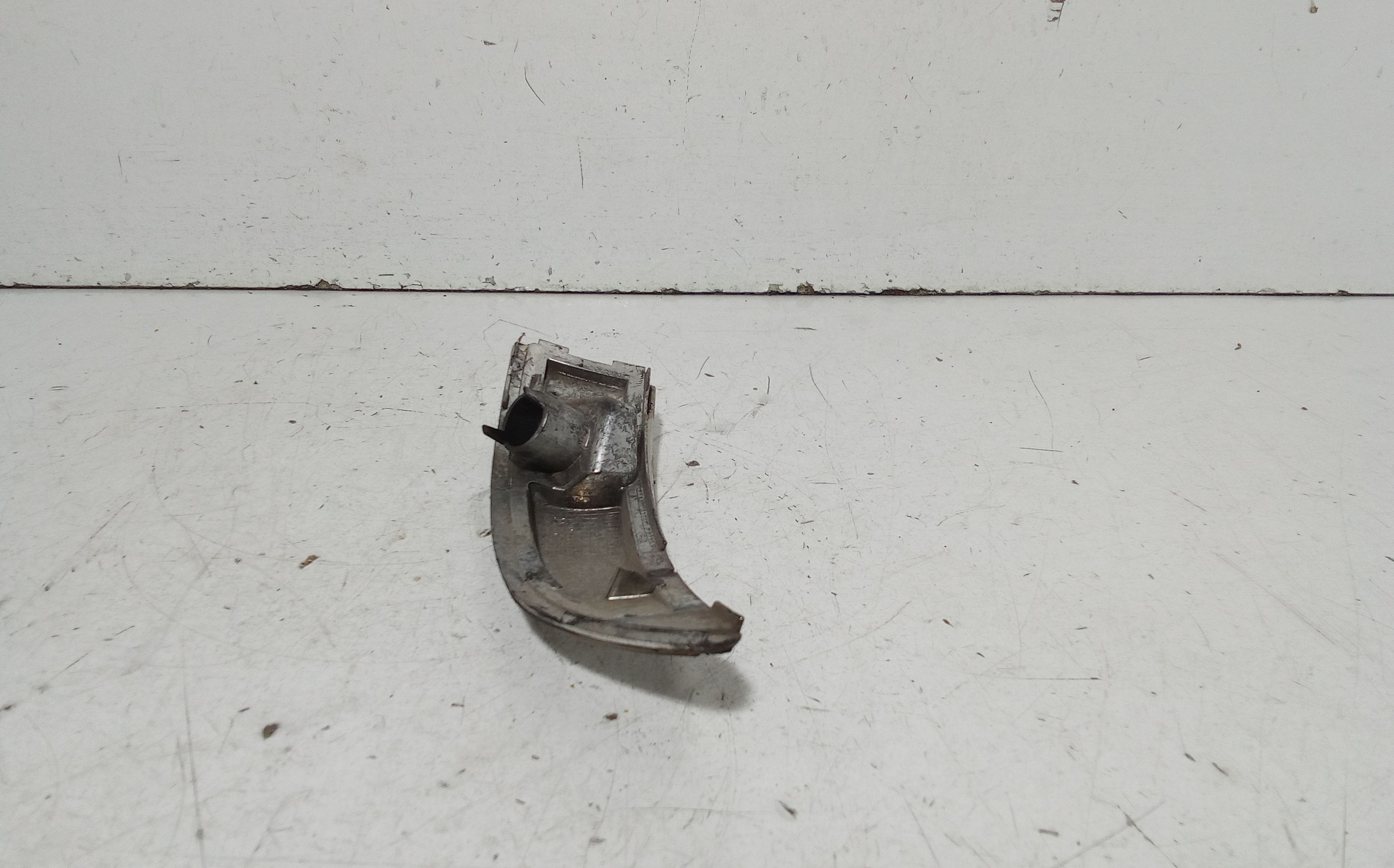 Freccia specchietto retrovisore DX FORD Fiesta 6 Serie