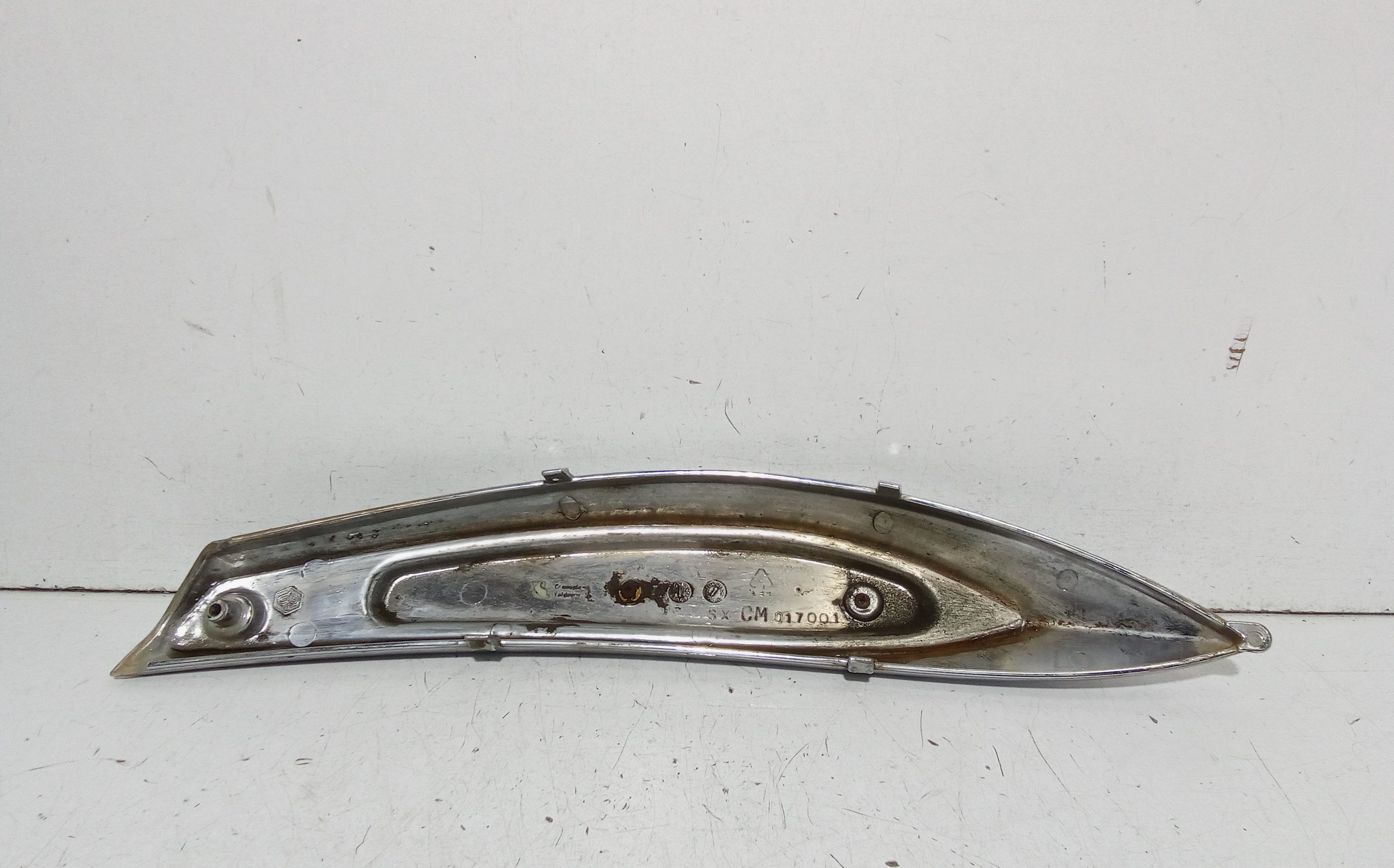 Profilo con cromatura carena DX per Piaggio Beverly 500cc (02>06) (2002 - 2006)