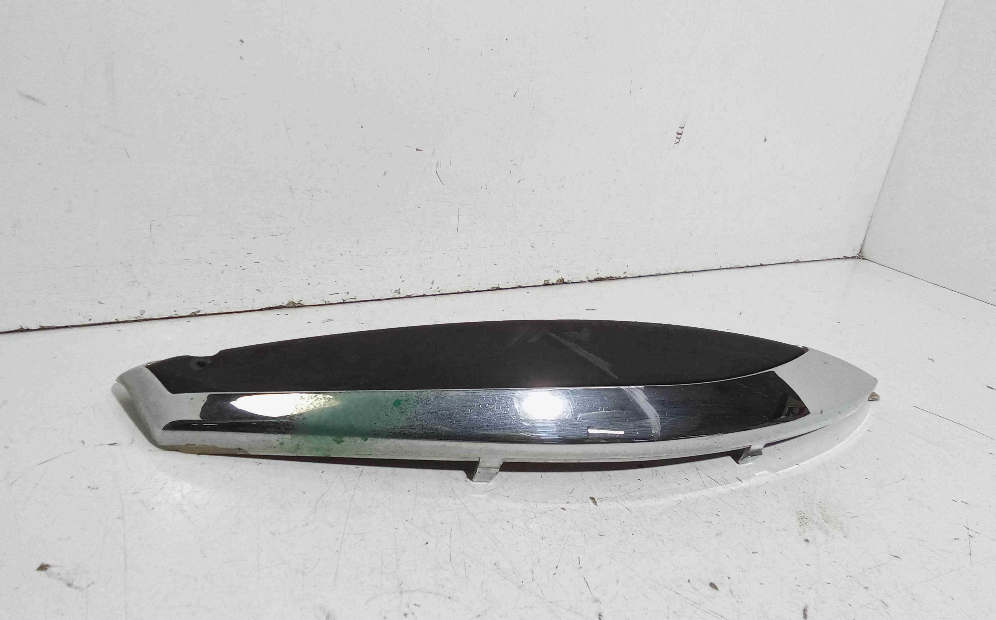 Profilo con cromatura carena DX per Piaggio Beverly 500cc (02>06) (2002 - 2006)