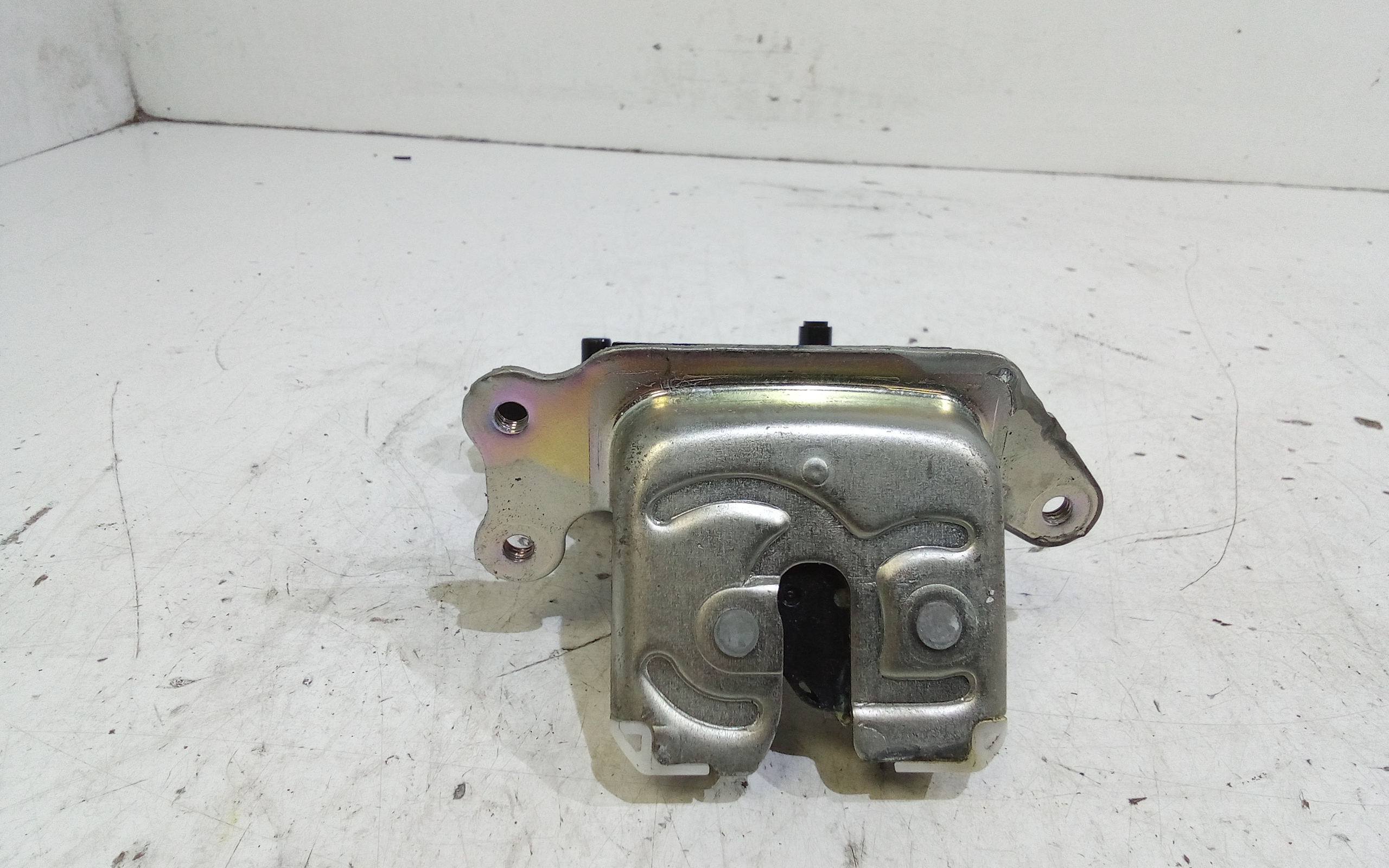 Serratura Cofano Posteriore per Suzuki Swift 6a Serie (2017 - )