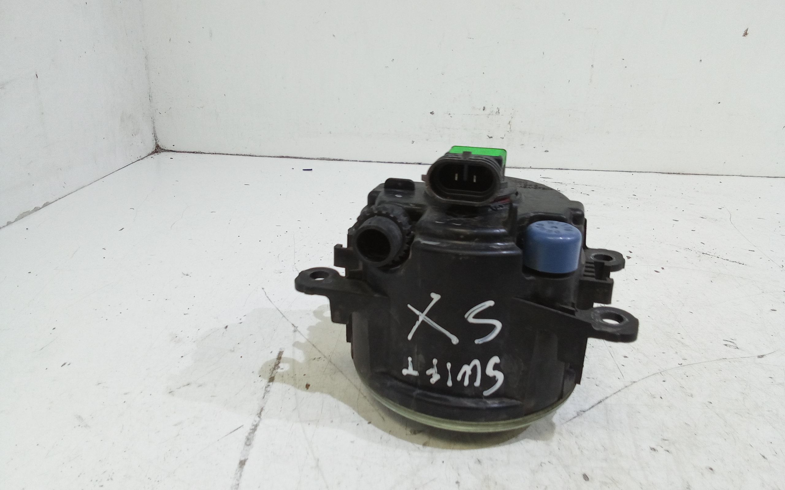 Fendinebbia anteriore SX per Suzuki Swift 6a Serie (2017 - )