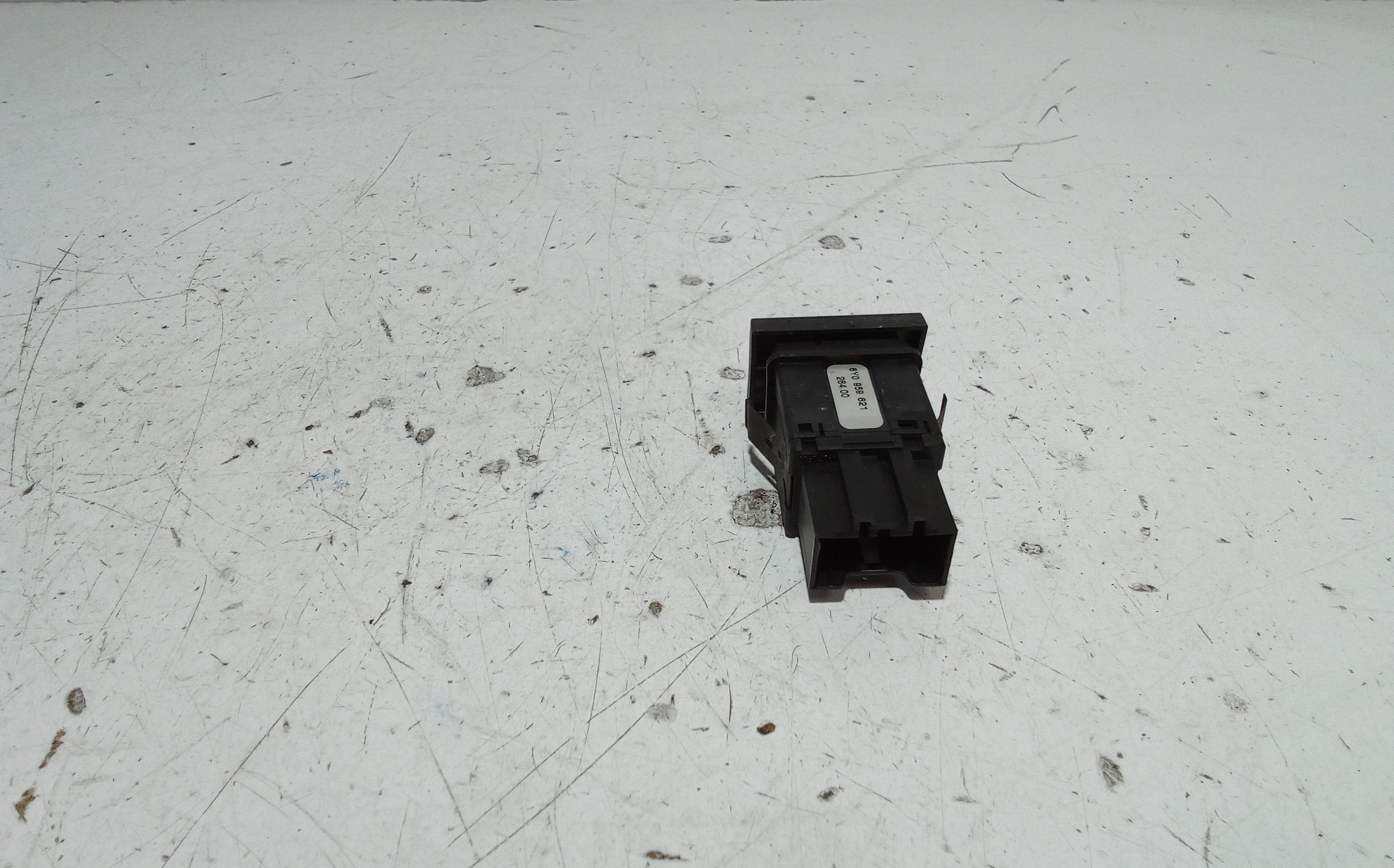 Pulsante Tergilunotto posteriore per Skoda Fabia Berlina 1 Serie (1999 - 2007)