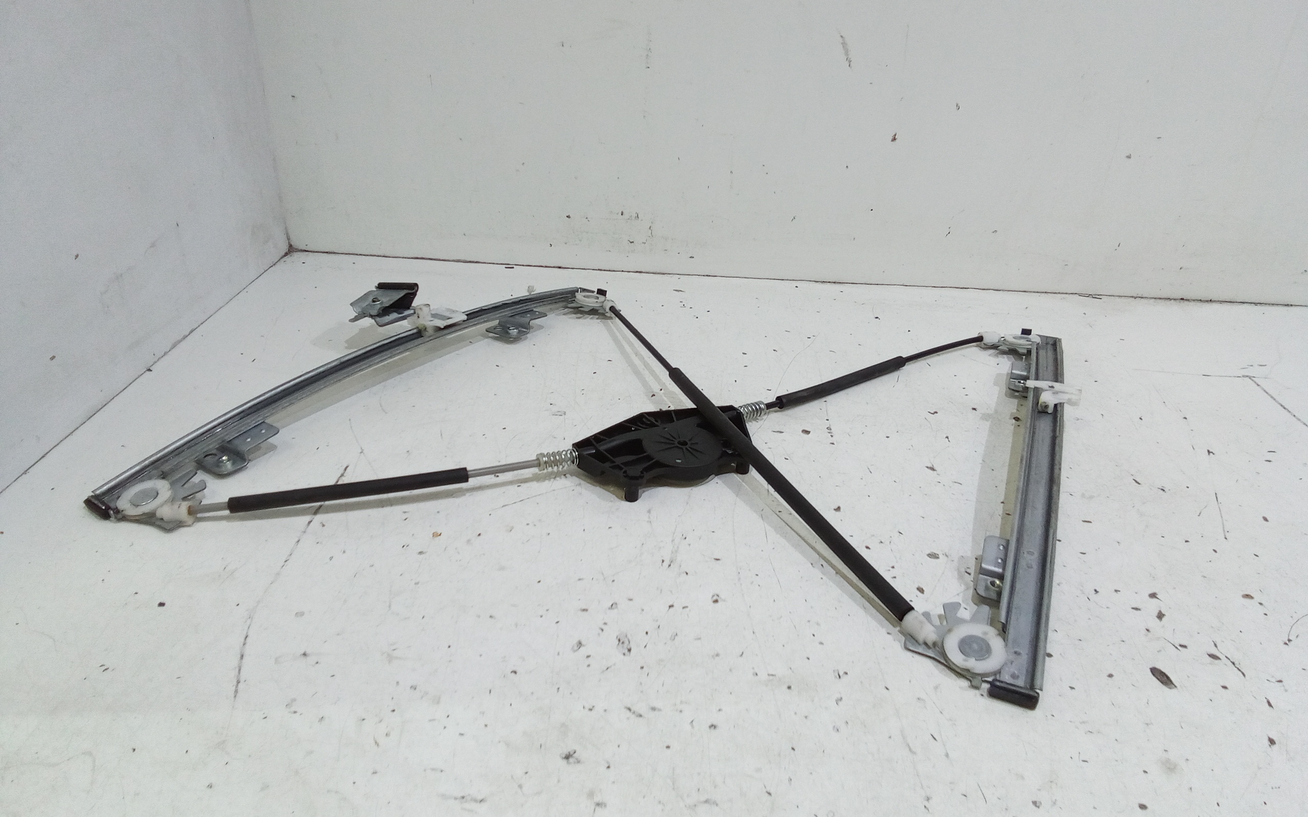 Cremagliera anteriore sinistra Guida per Skoda Fabia Berlina 1 Serie (1999 - 2007)