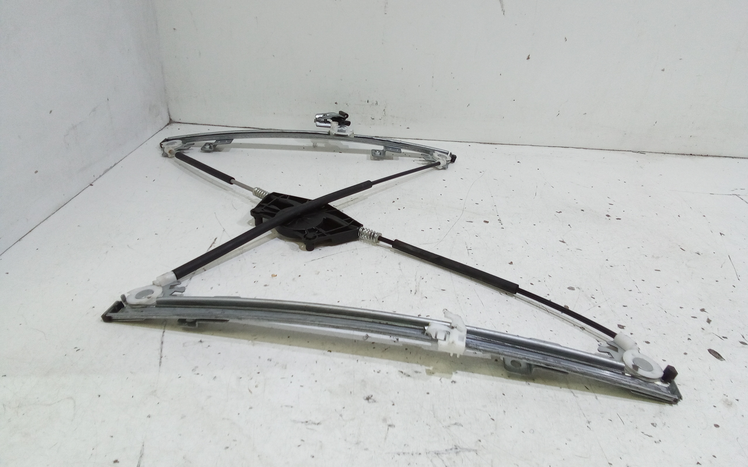 Cremagliera anteriore sinistra Guida per Skoda Fabia Berlina 1 Serie (1999 - 2007)