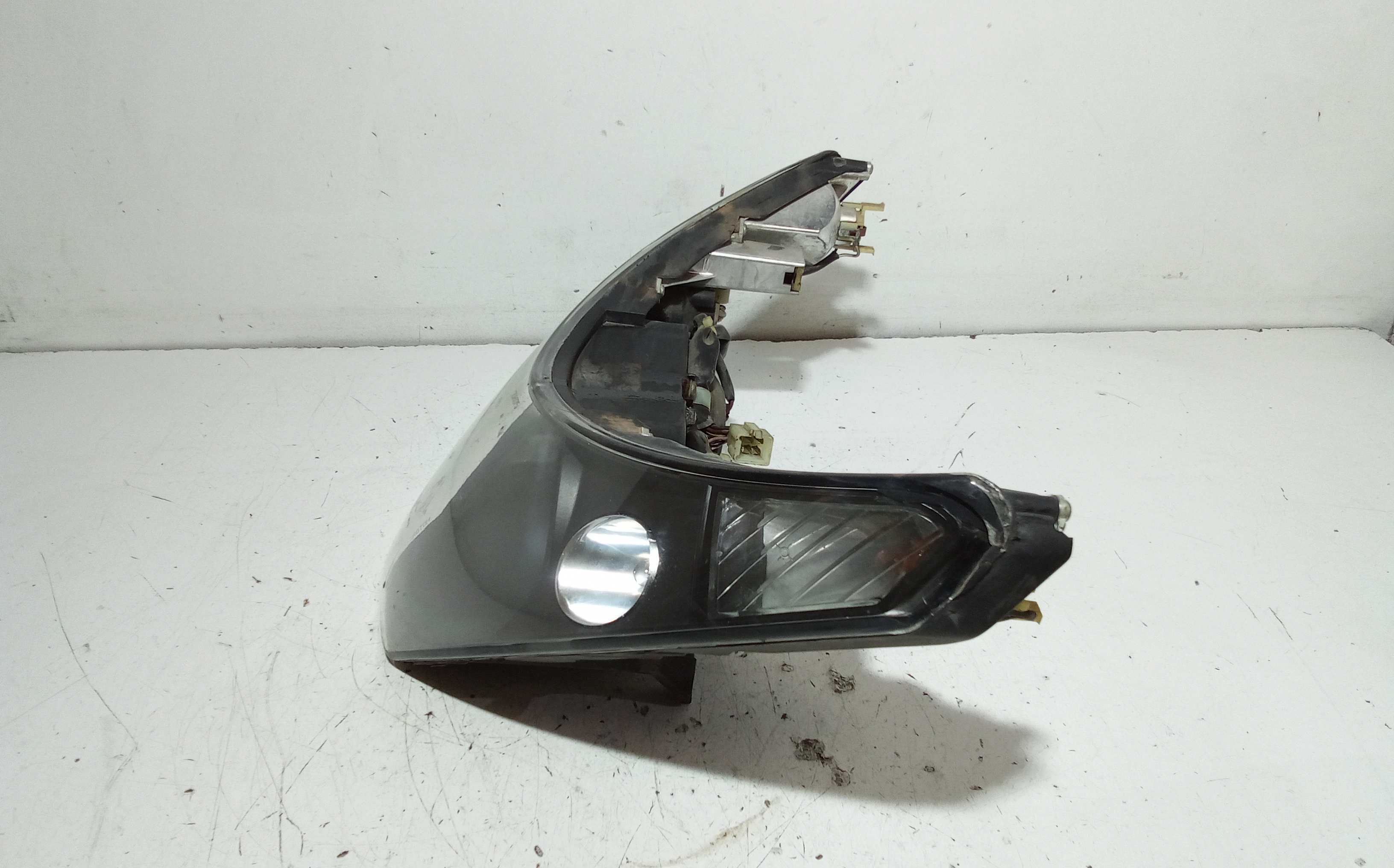 Faro anteriore per Piaggio Beverly 250 Serie (2001 - In produzione)