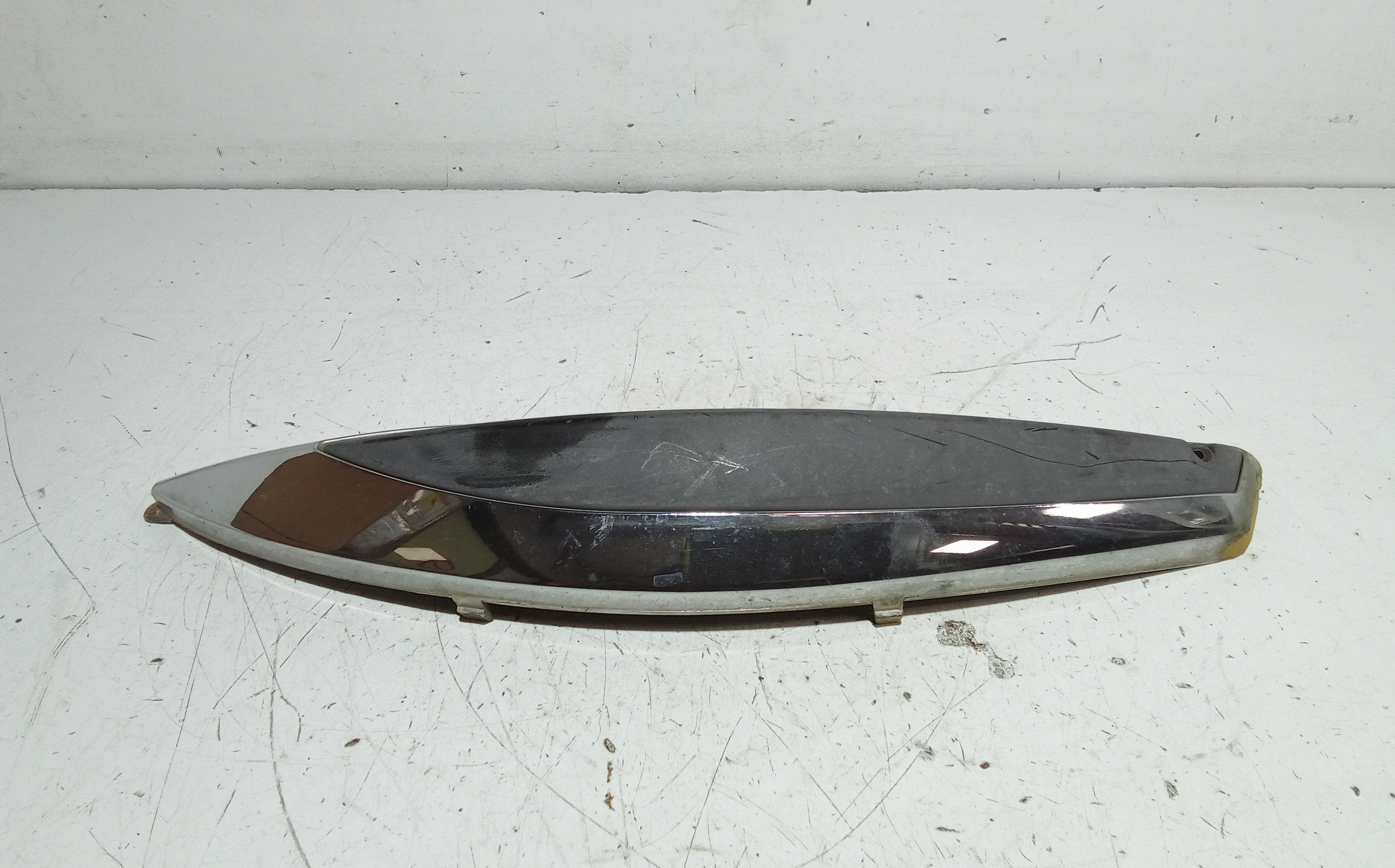 Modanatura Carena Posteriore SX per Piaggio Beverly 250 Serie (2001 - In produzione)