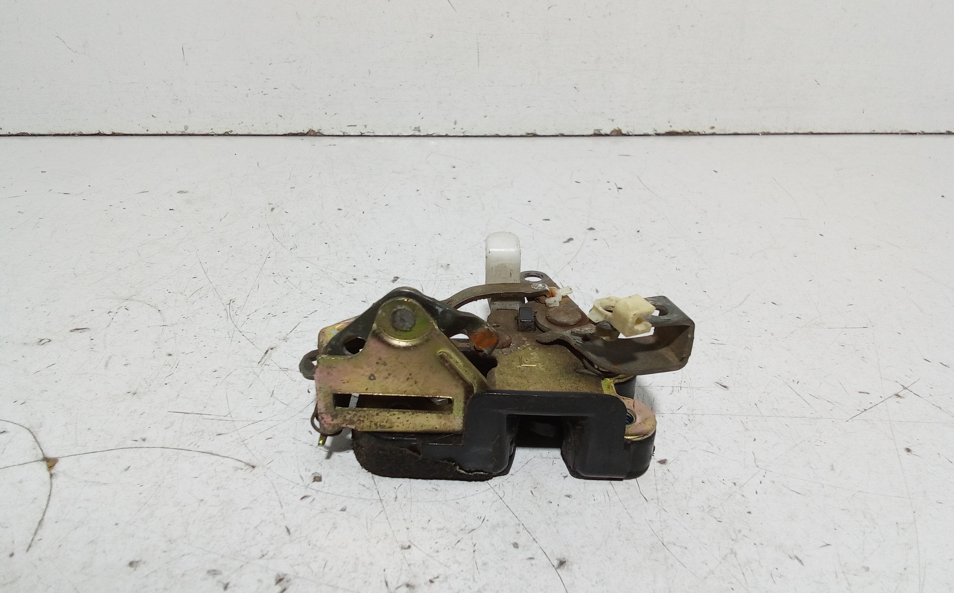 Serratura Anteriore Sinistra per Hyundai Atos 1 Serie (1998 - 2003)