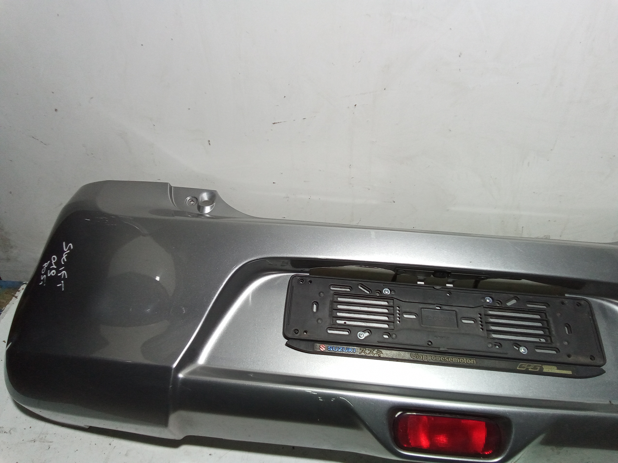 Paraurti Posteriore completo per Suzuki Swift 6a Serie (2017 - )