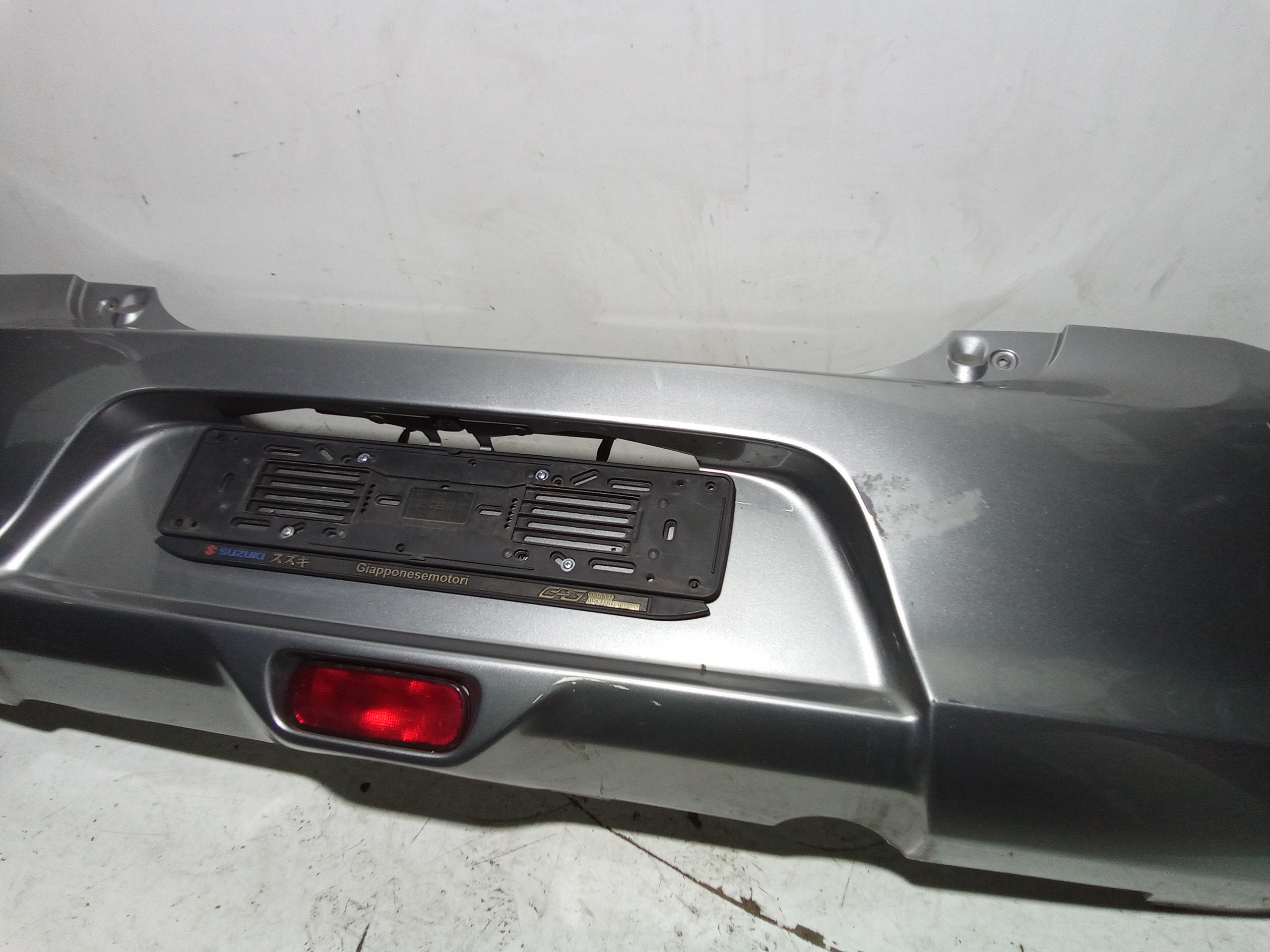 Paraurti Posteriore completo per Suzuki Swift 6a Serie (2017 - )