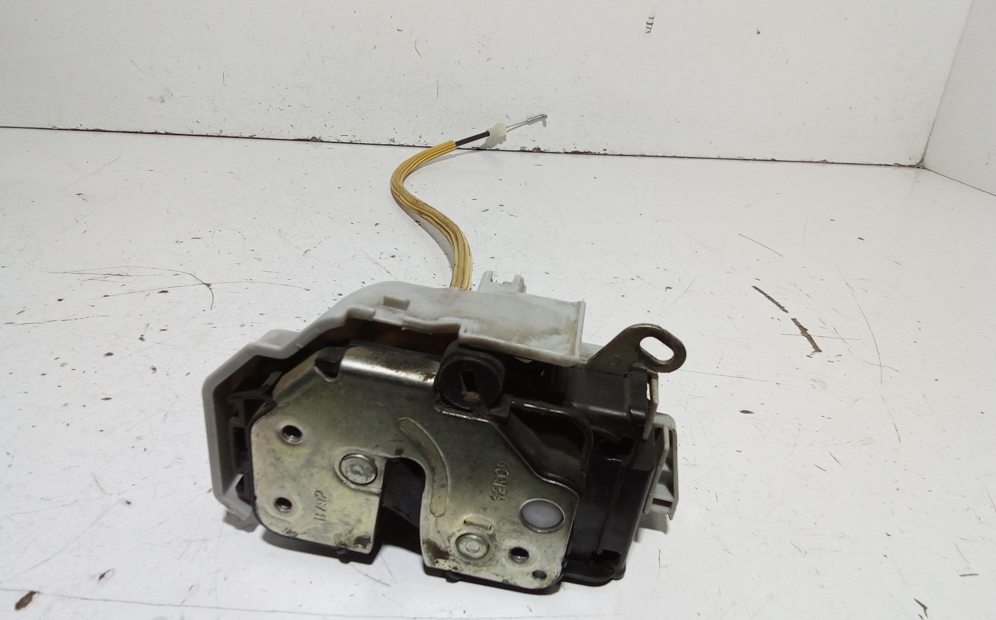 Serratura Anteriore Destra per Fiat Bravo 2 Serie (2007 - 2010)