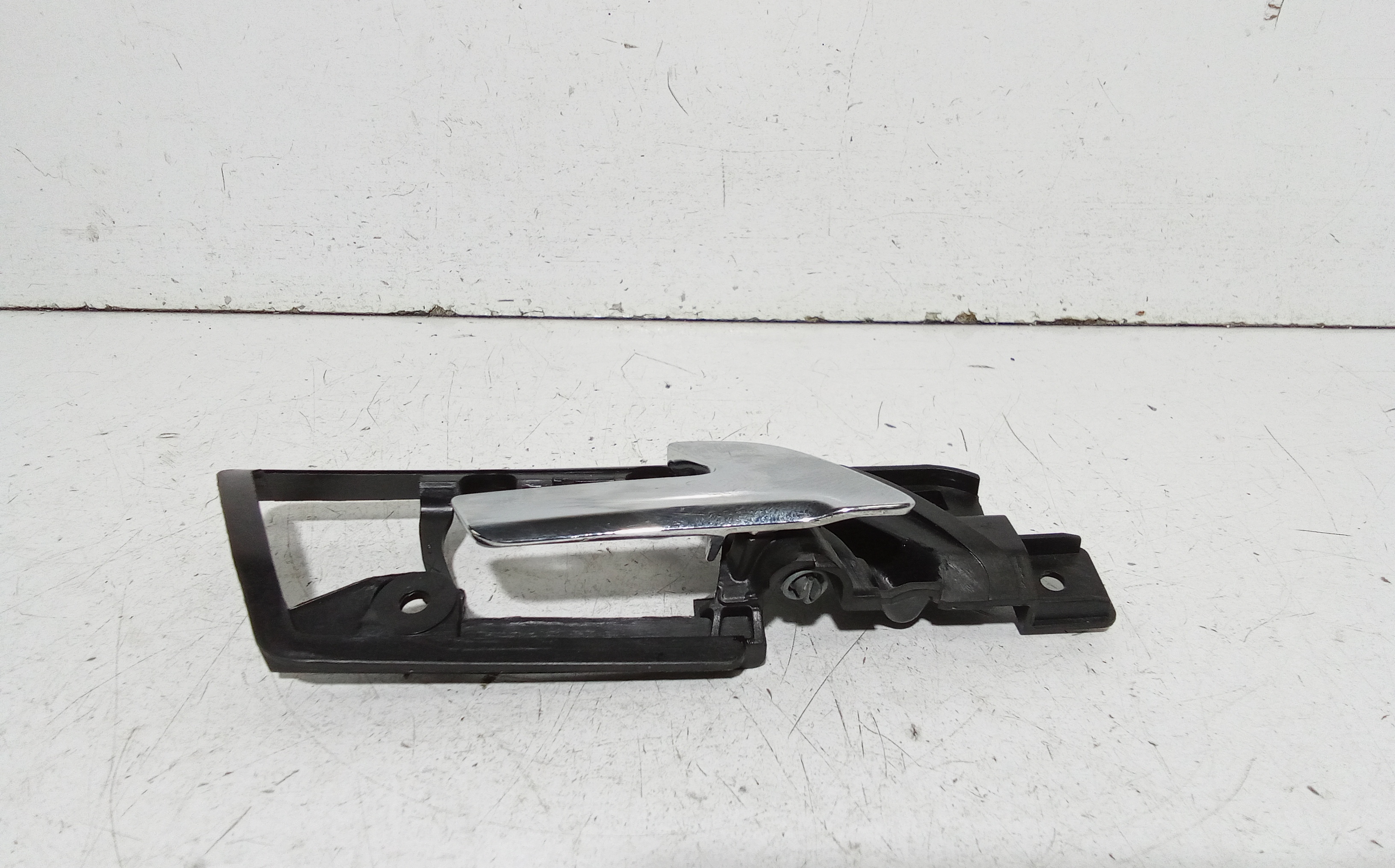 Maniglia interna Anteriore Destra per Volkswagen Polo 4 Serie (2001 - 2009)