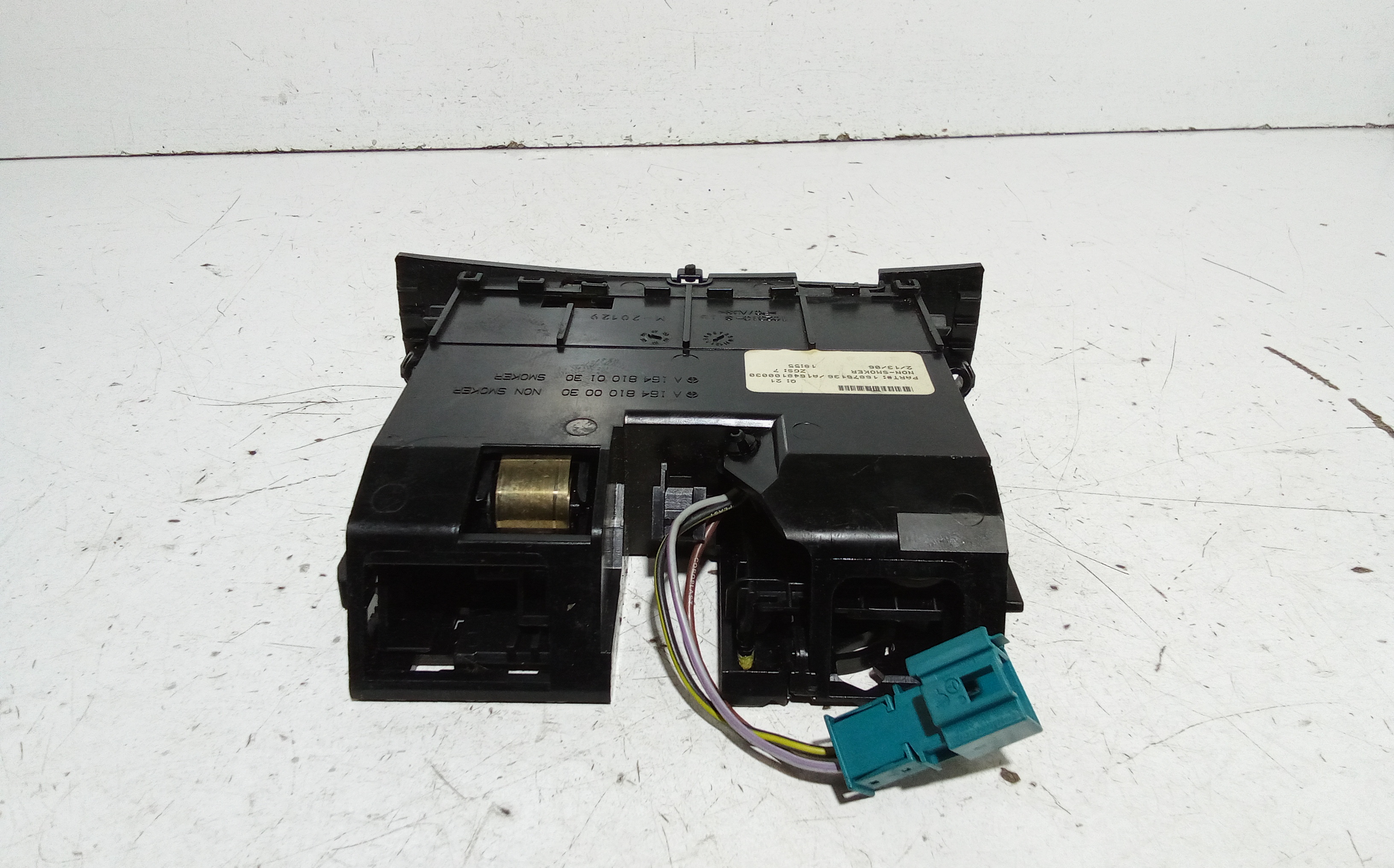 Posacenere per Mercedes Ml W164 3 Serie (2005 - 2011)