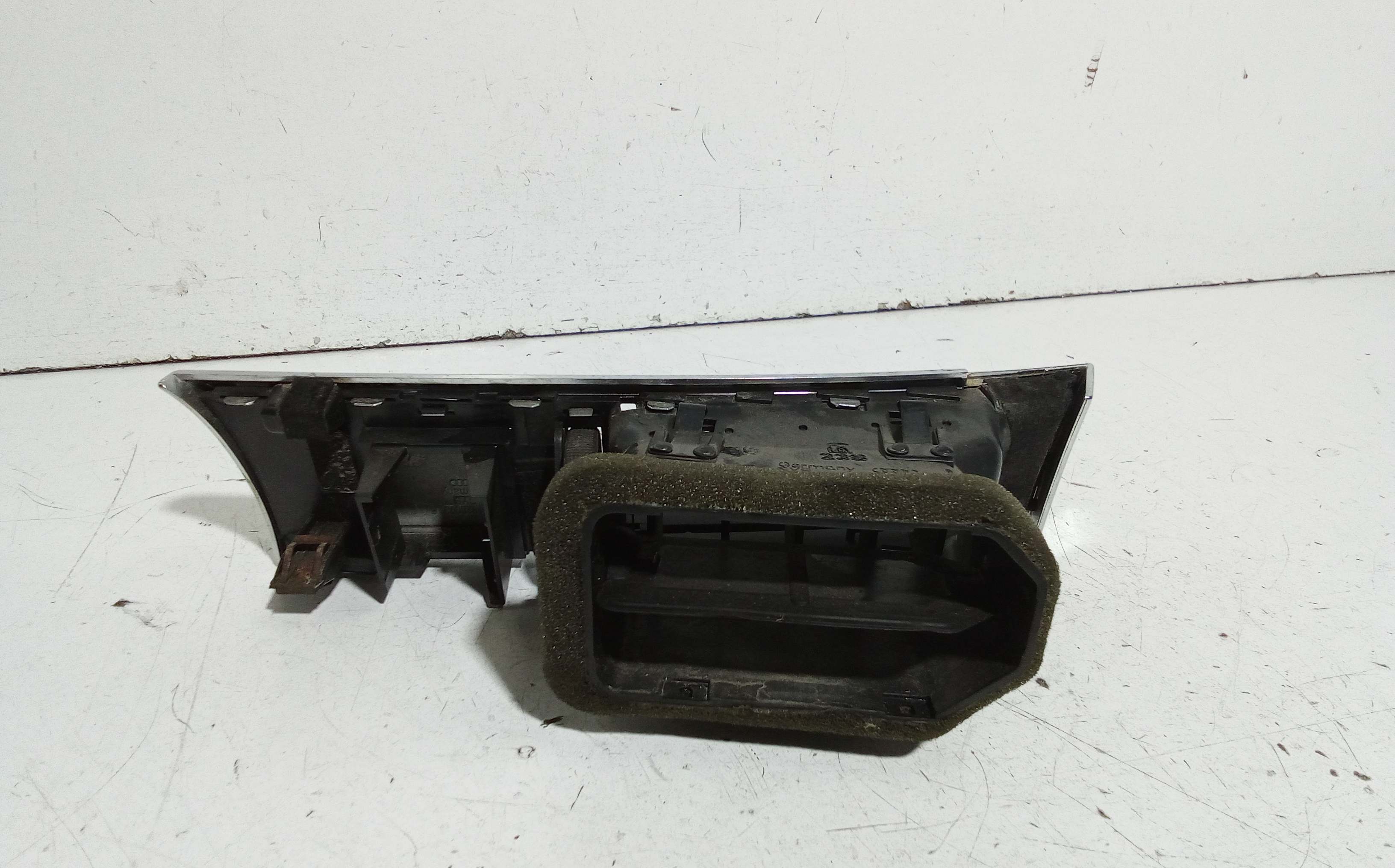 Bocchetta aria cruscotto lato guida per Audi A6 Allroad Serie C6 (4fh) (06>12) (2006 - 2012)