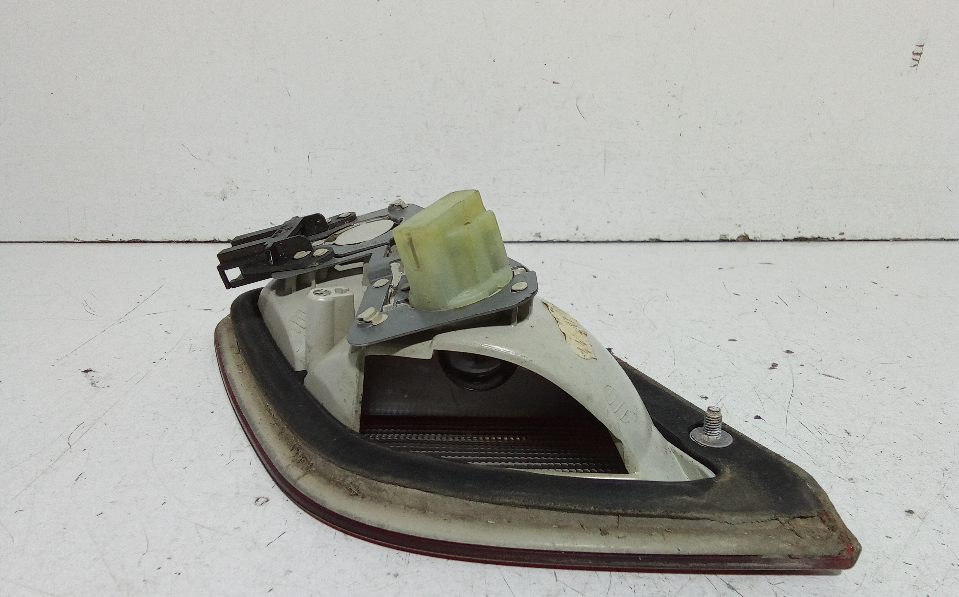 Stop Posteriore Destro Integrato nel Portello per Mercedes Clk Coup W208 (1997 - 2002)