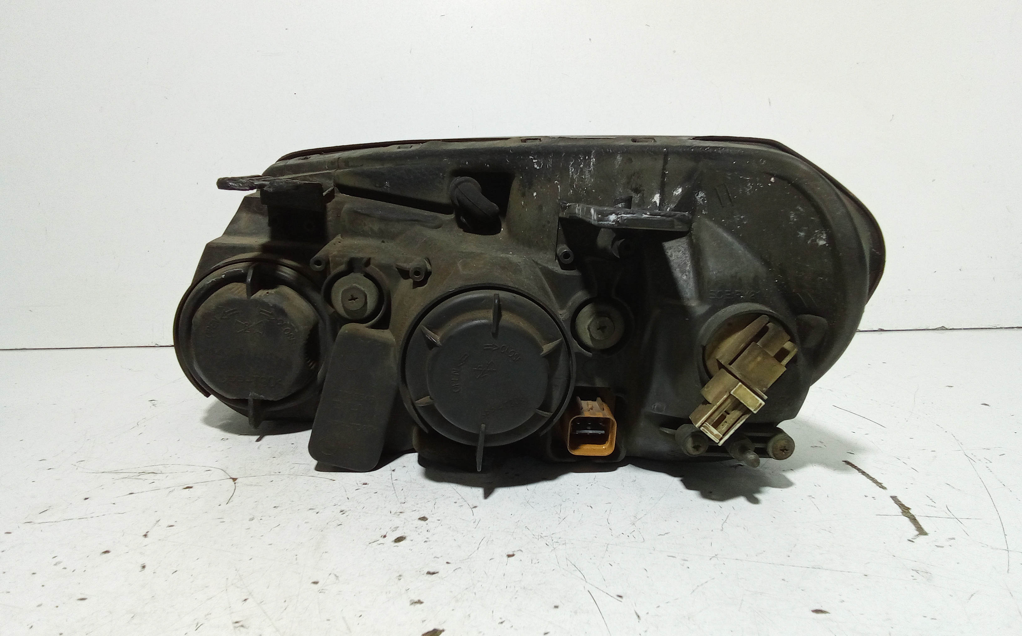 Faro anteriore Destro Passeggero per Chevrolet Captiva 1 Serie (2006 - In produzione)