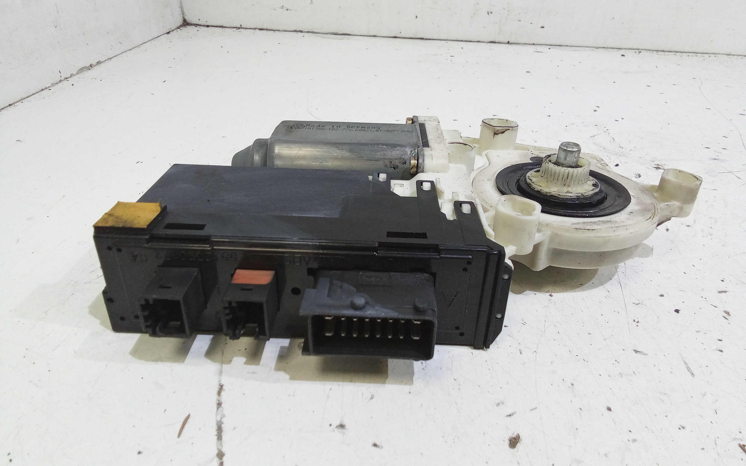 Motorino Alzavetro anteriore destra per Fiat Ulysse 3 Serie (2002 - 2008)