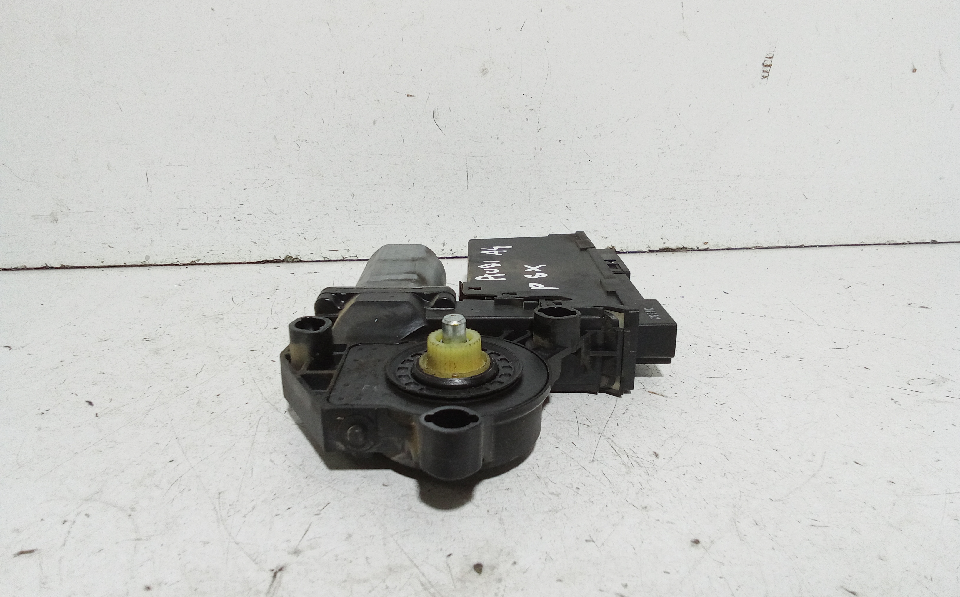 Motorino Alzavetro posteriore Sinistro per Audi A4 Avant (8ed) (04>08) (2004 - 2008)