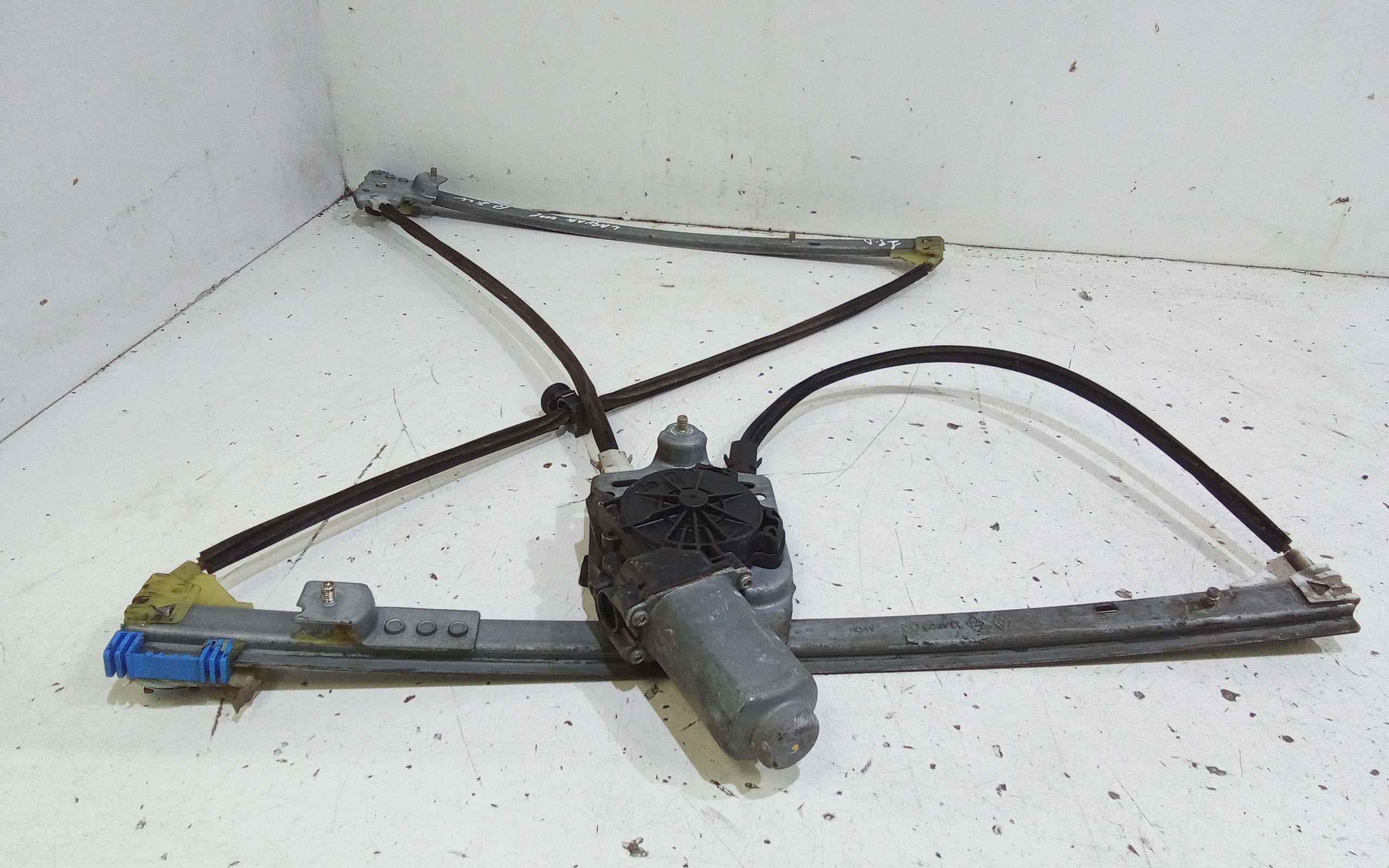 Cremagliera anteriore sinistra Guida per Renault Laguna Berlina 5 Serie (2007 - In produzione)