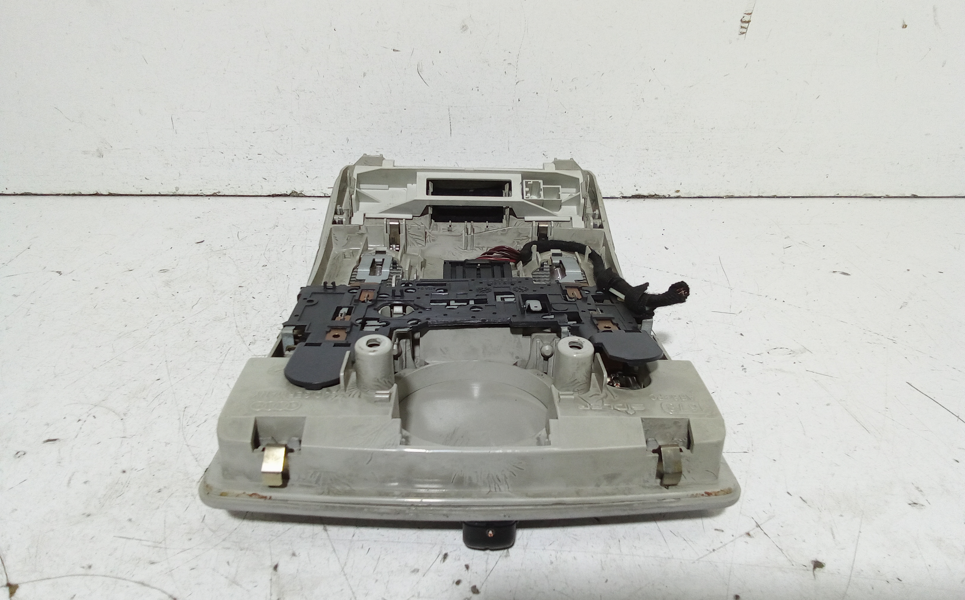 Plafoniera per Audi A4 Avant (8ed) (04>08) (2004 - 2008)