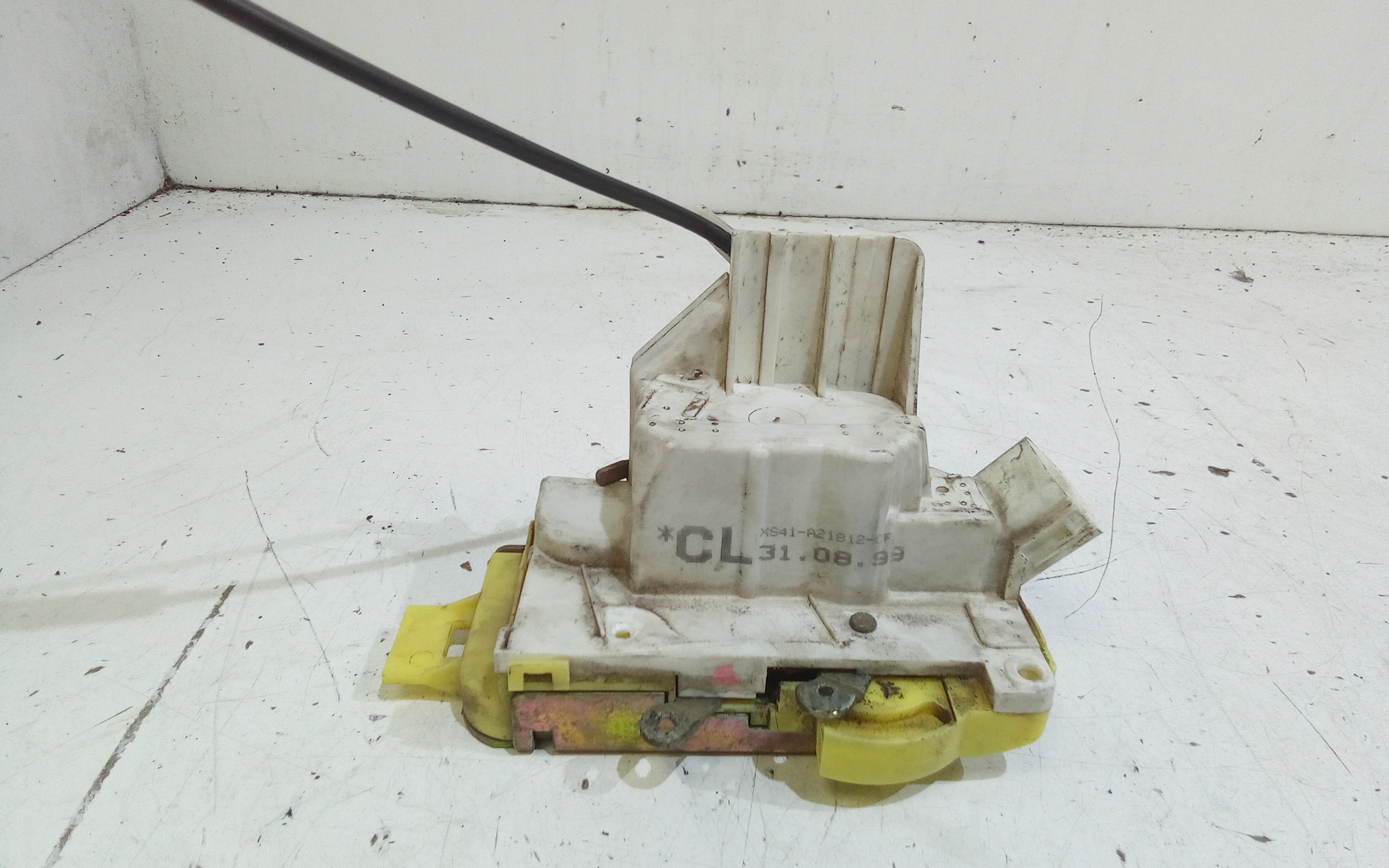 Serratura Anteriore Destra per Ford Focus Berlina 3 Serie (2004 - 2008)