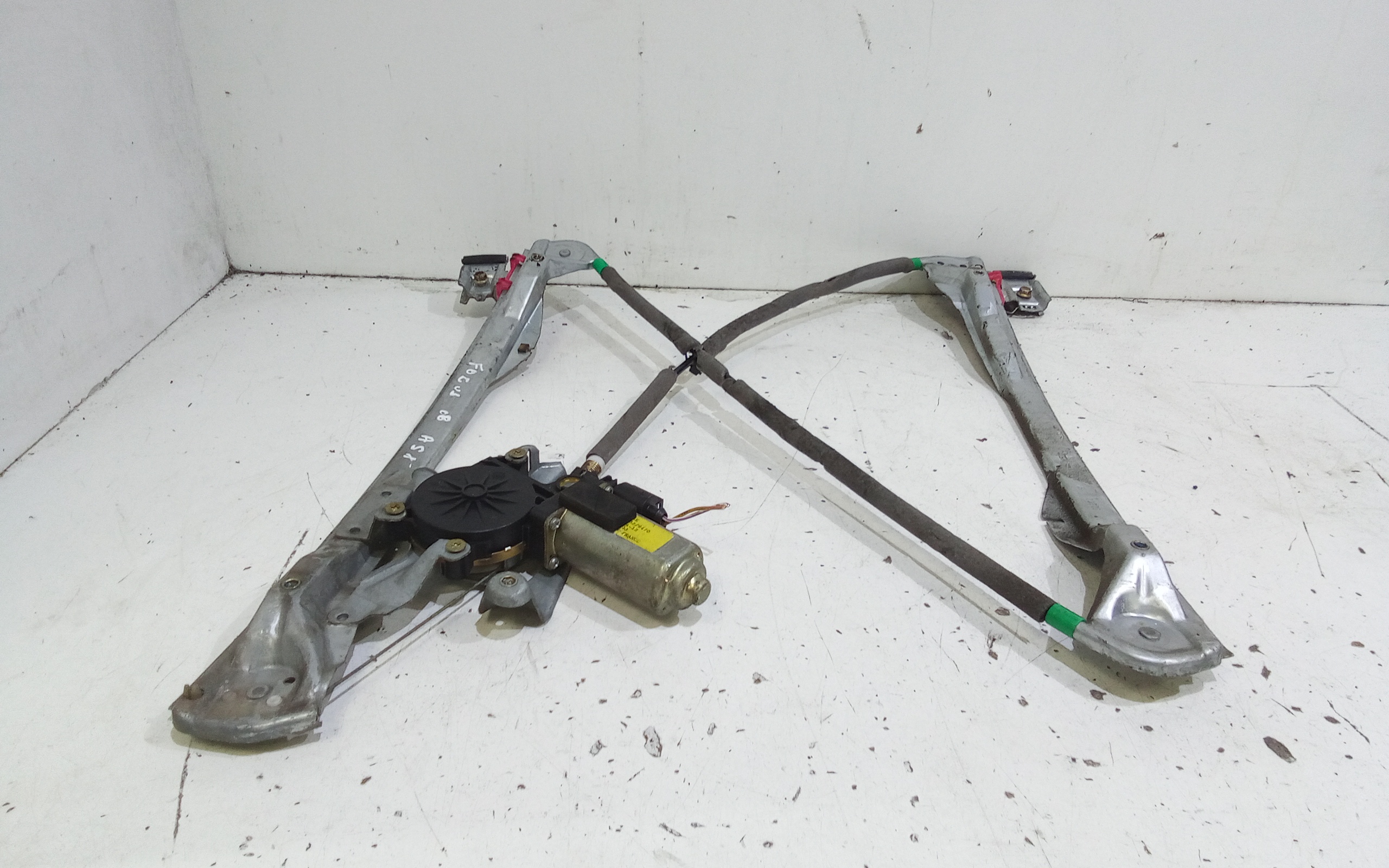 Cremagliera anteriore sinistra Guida per Ford Focus Berlina 3 Serie (2004 - 2008)