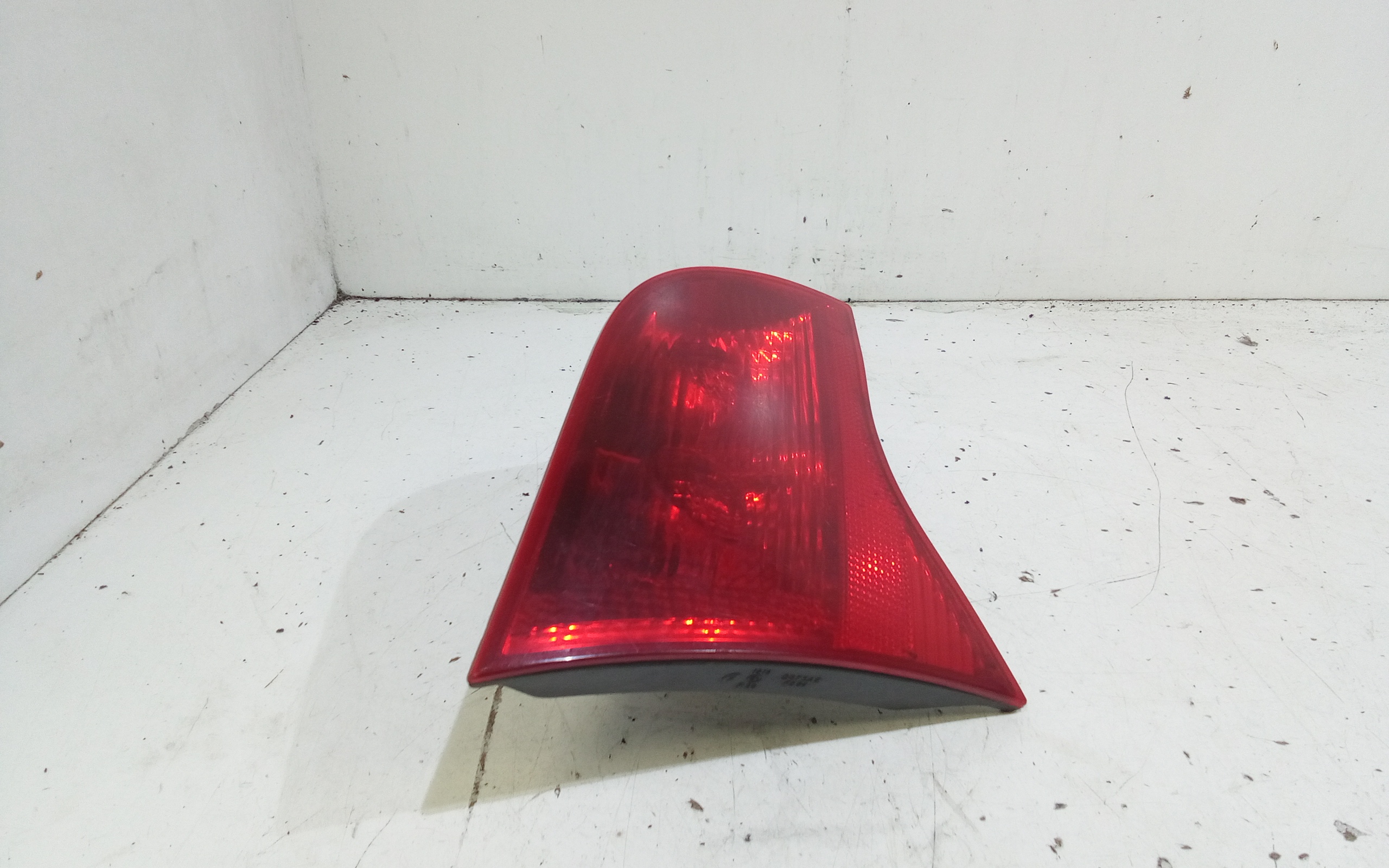 Stop Posteriore Sinistro Integrato nel Portello per Audi A4 Avant (8ed) (04>08) (2004 - 2008)