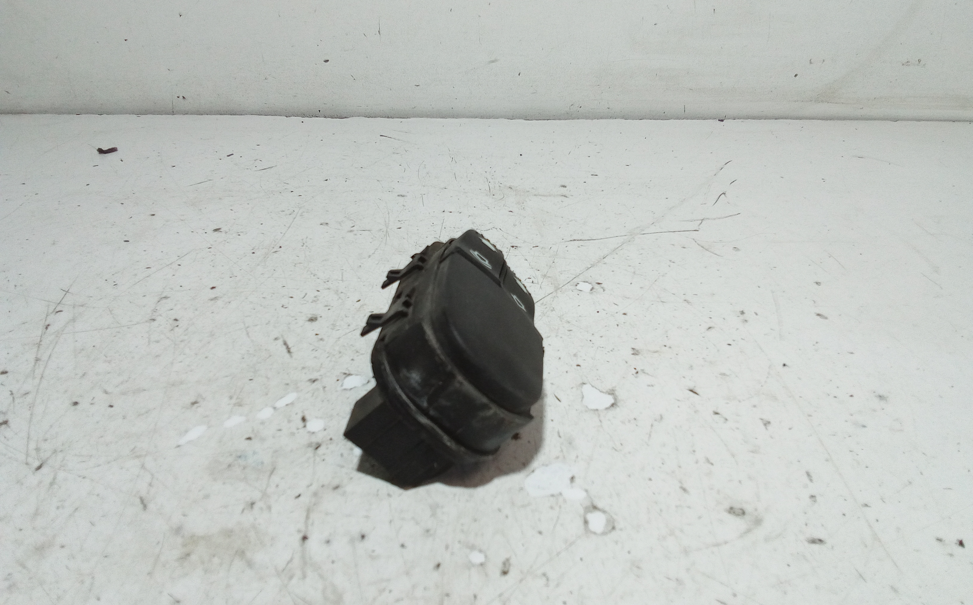 Pulsantiera anteriore sinistra Guida per Ford Focus Berlina 3 Serie (2004 - 2008)