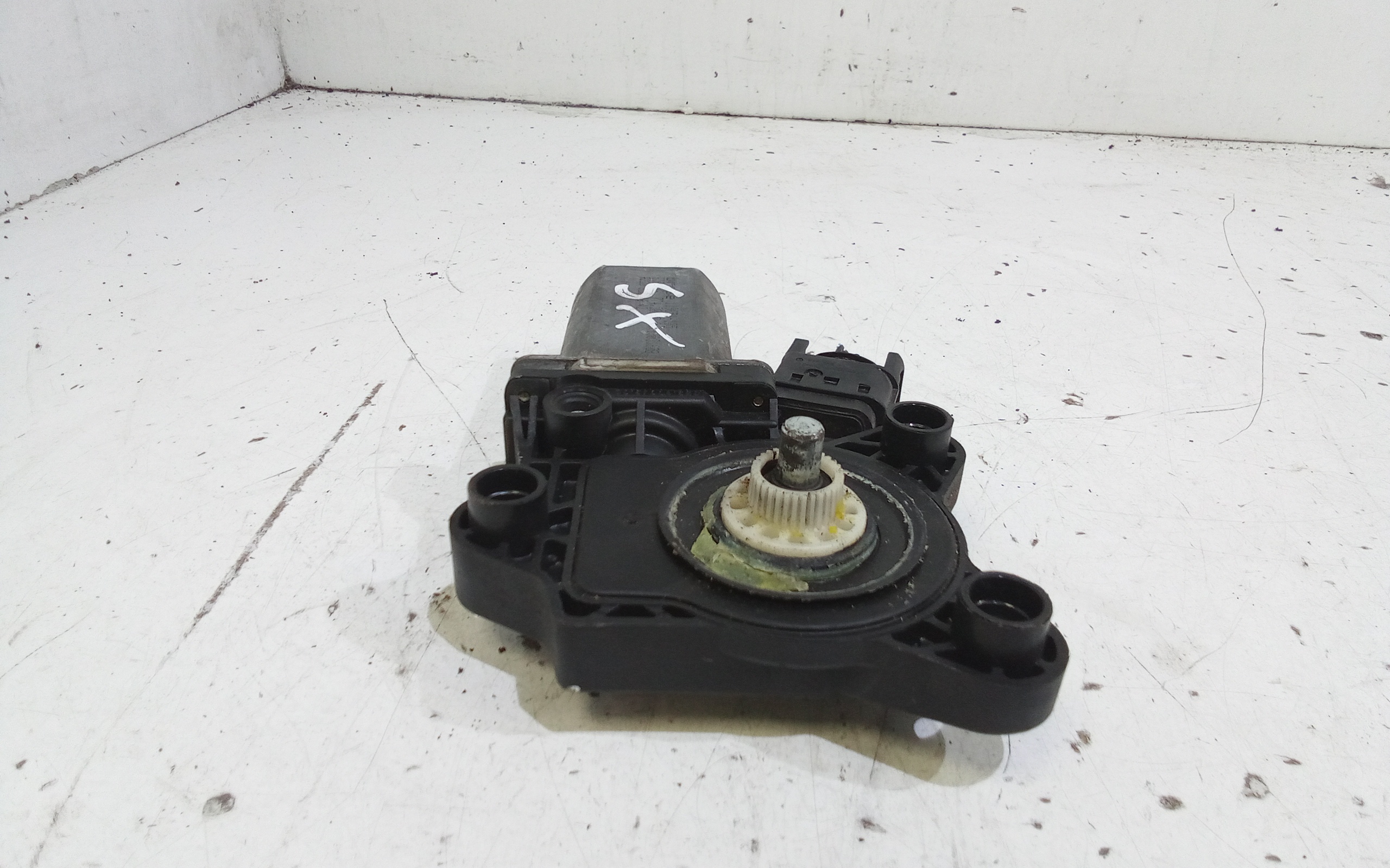 Motorino Alzavetro anteriore Sinistro per Mercedes Classe C Sport Coup W203 (2000 - 2008)