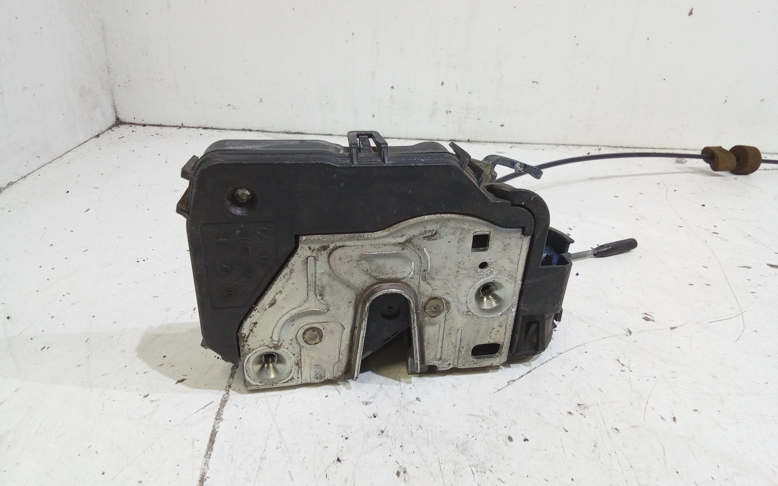 Serratura Anteriore Sinistra per Mercedes Classe C Sport Coup W203 (2000 - 2008)