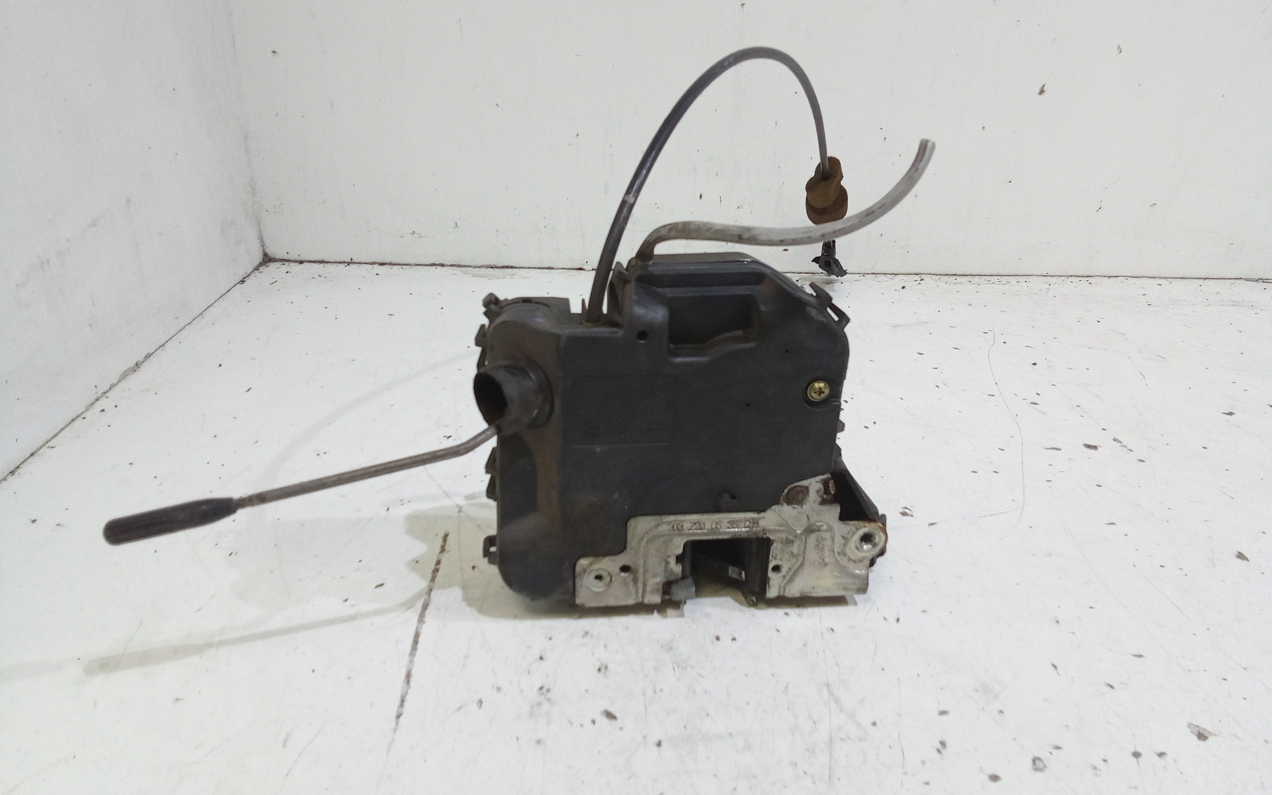 Serratura Anteriore Sinistra per Mercedes Classe C Sport Coup W203 (2000 - 2008)