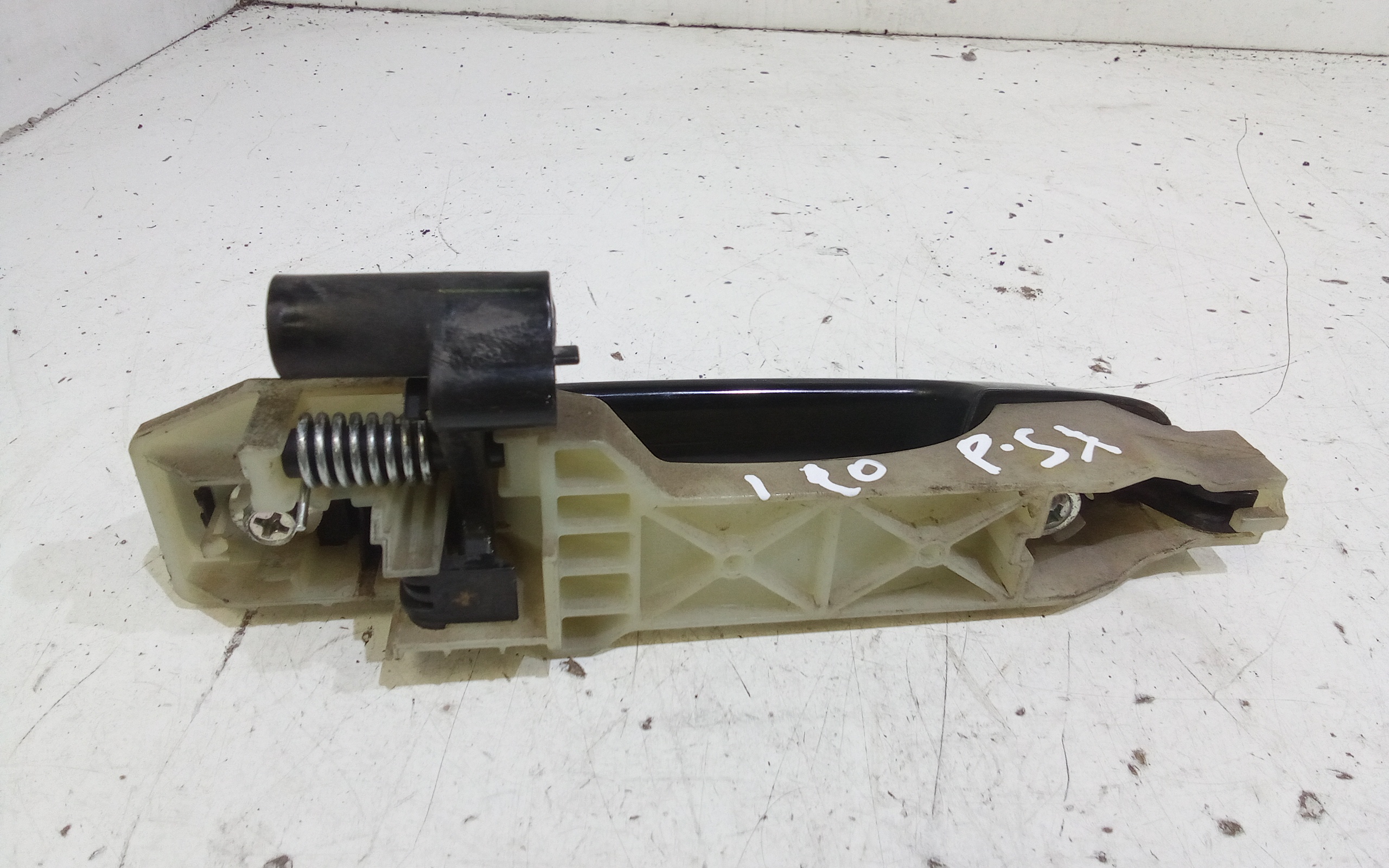 Maniglia esterna Posteriore Sinistra per Hyundai I20 1 Serie (2008 - 2014)