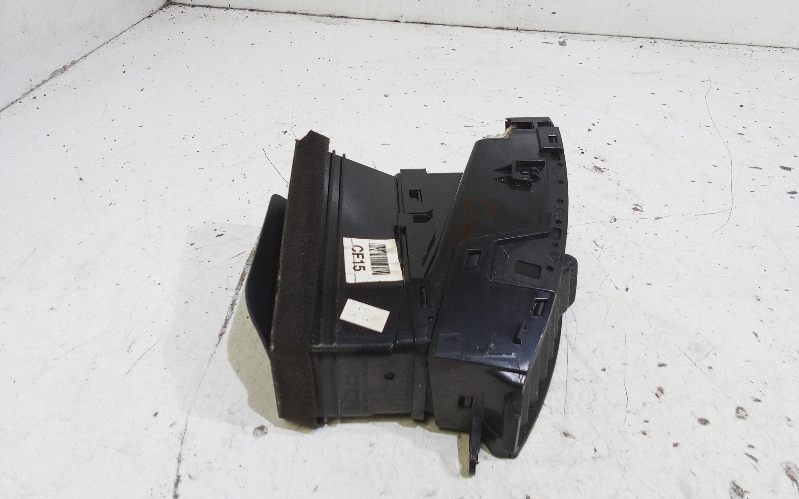 Bocchetta aria cruscotto lato guida per Hyundai I20 1 Serie (2008 - 2014)