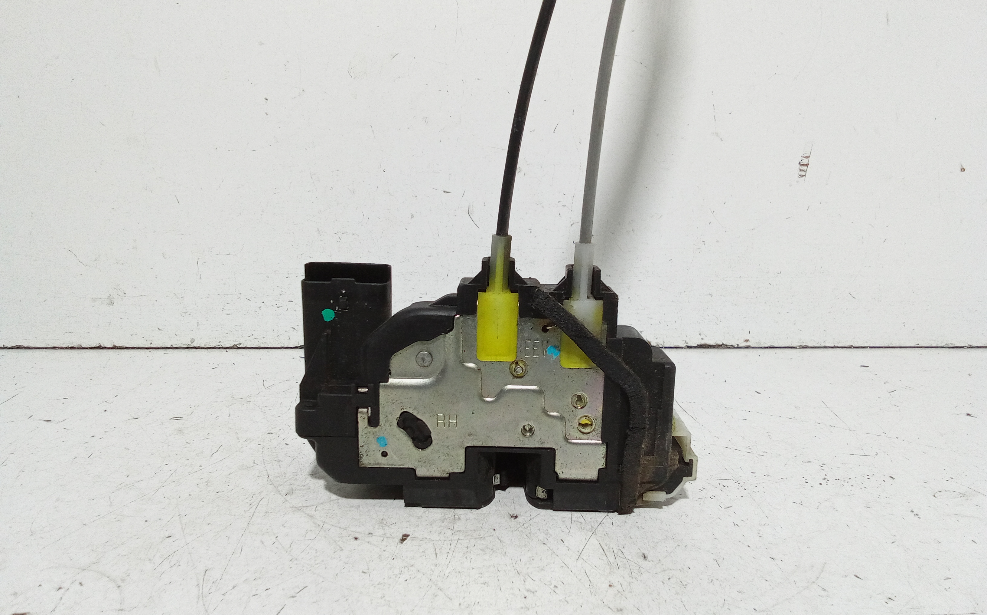 Serratura Anteriore Destra per Hyundai I20 1 Serie (2008 - 2014)