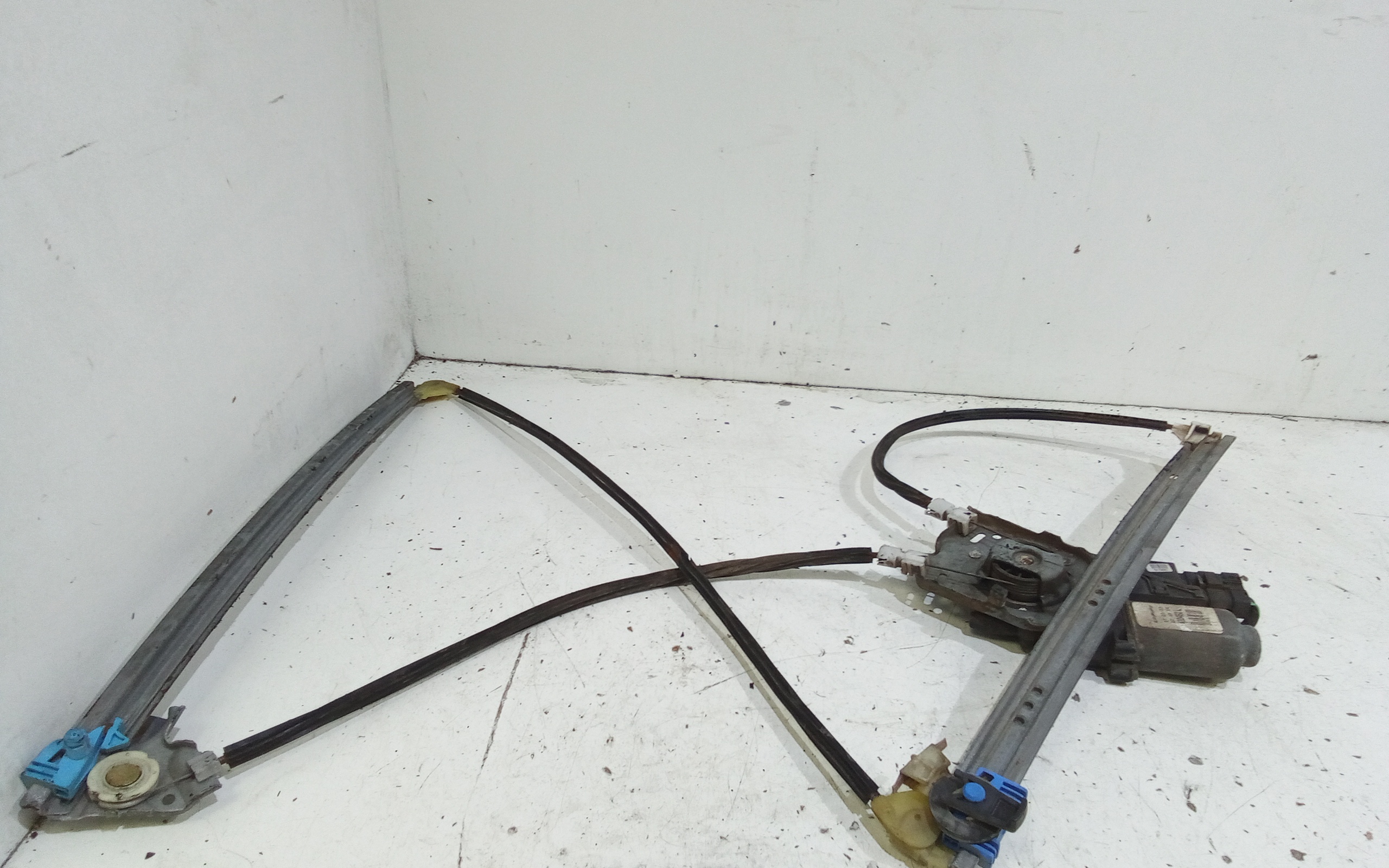 Cremagliera anteriore sinistra Guida per Renault Laguna Berlina 5 Serie (2007 - In produzione)