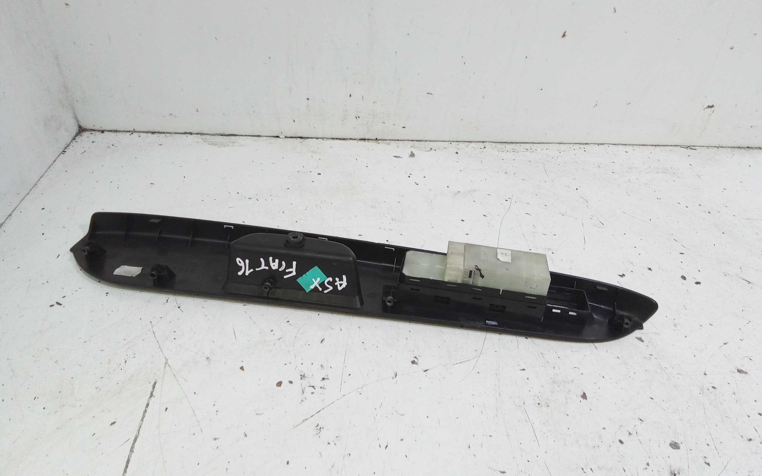 Pulsantiera anteriore sinistra Guida per Fiat Sedici 1 Serie (2006 - 2009)