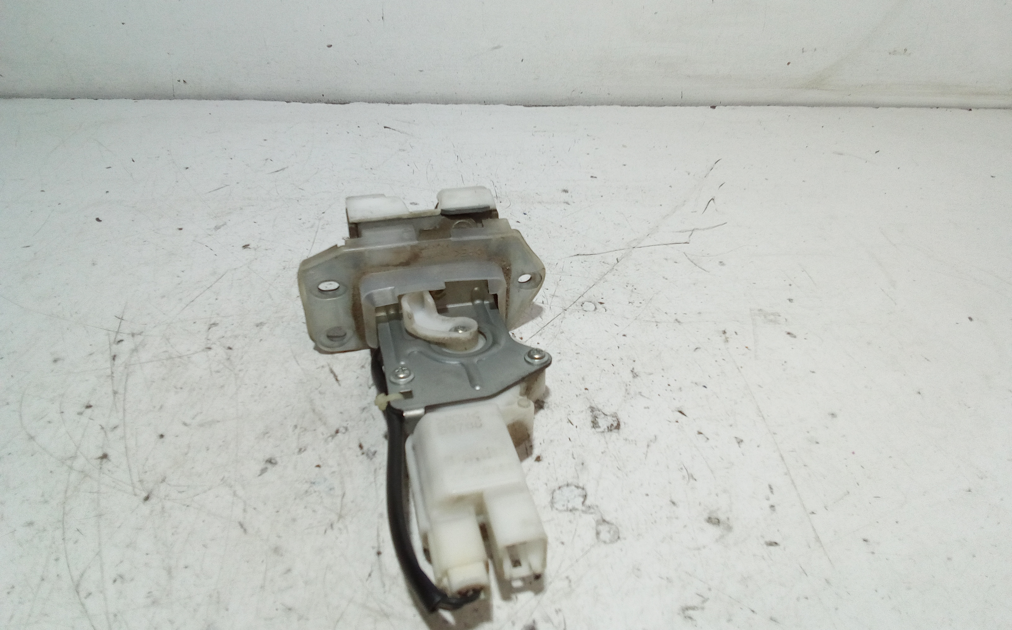 Serratura Cofano Posteriore per Fiat Sedici 1 Serie (2006 - 2009)