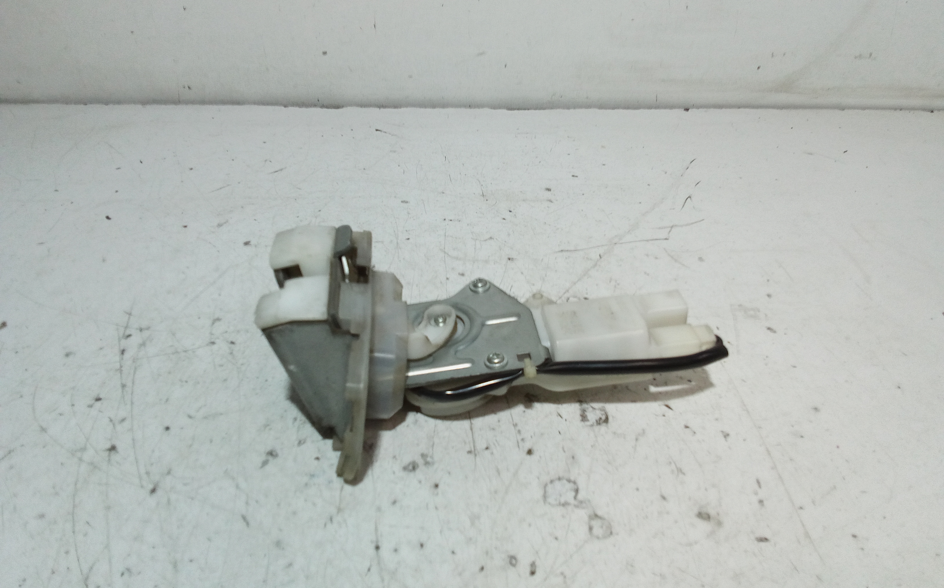 Serratura Cofano Posteriore per Fiat Sedici 1 Serie (2006 - 2009)