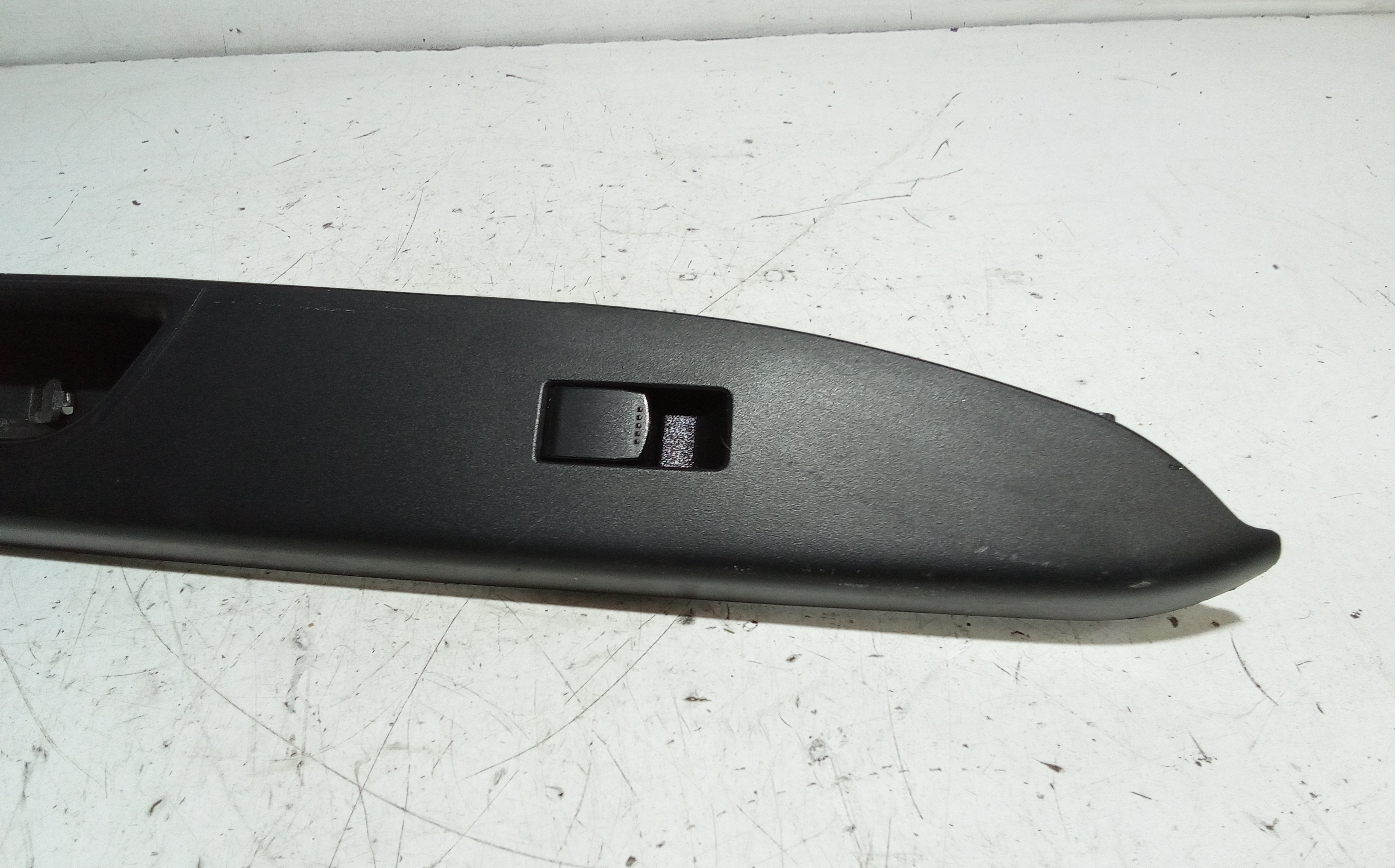 Pulsantiera Posteriore Sinistra per Fiat Sedici 1 Serie (2006 - 2009)