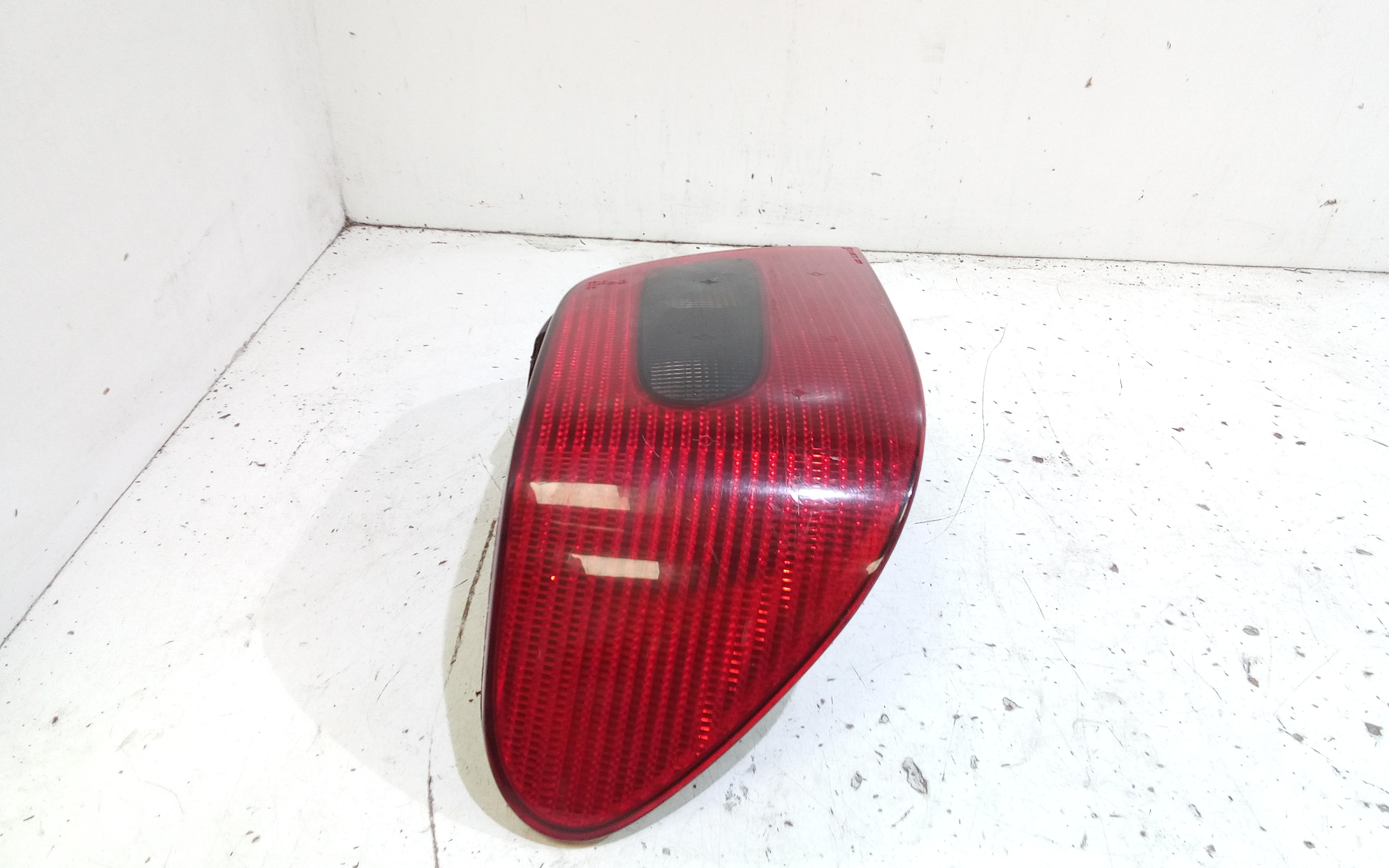 Stop fanale Posteriore sinistro lato Guida per Citroen Xsara Berlina 1 Serie (1997 - 2000)