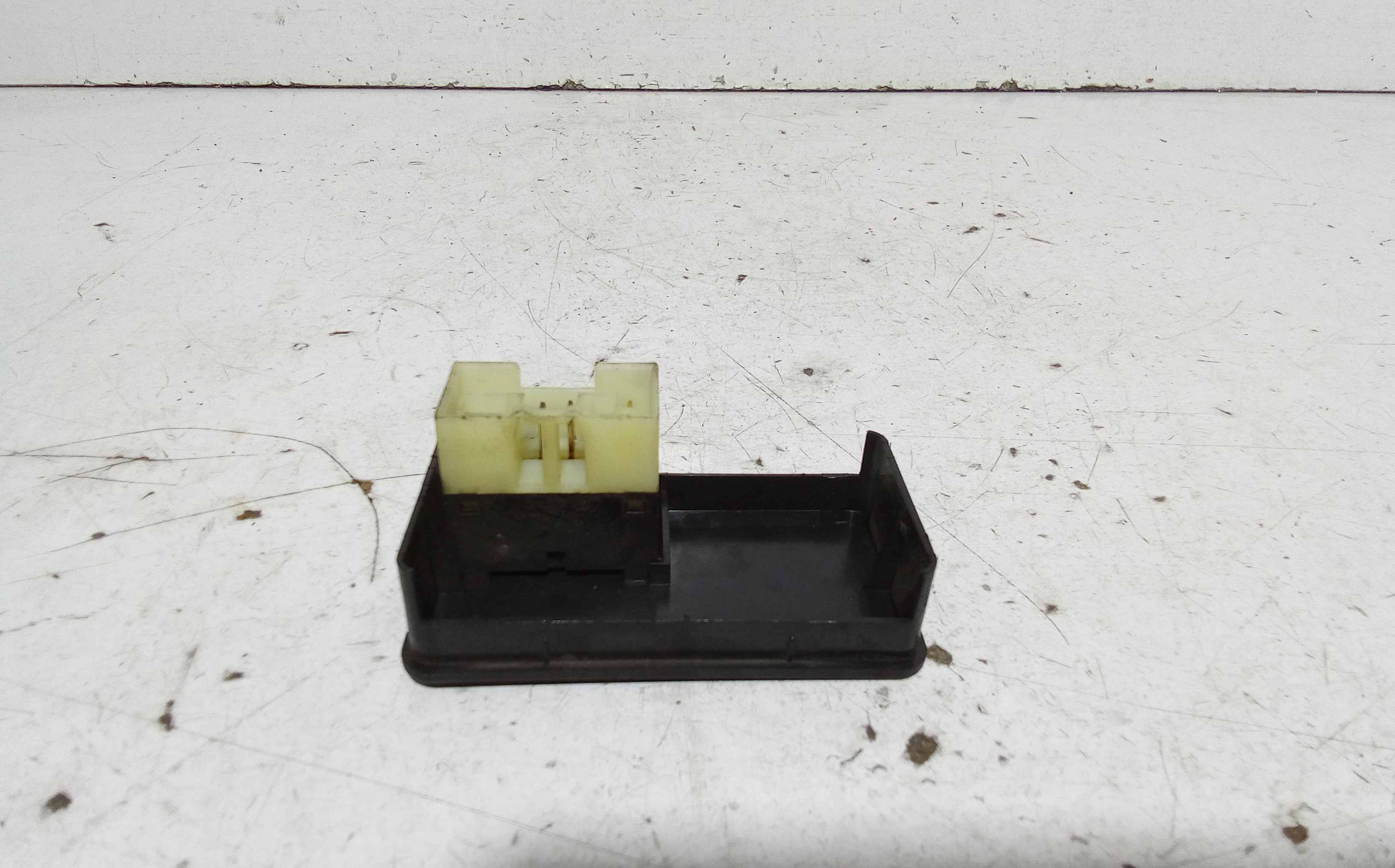 Pulsantiera Anteriore Destra Passeggero per Fiat Punto Berlina 3p (1993 - 1999)