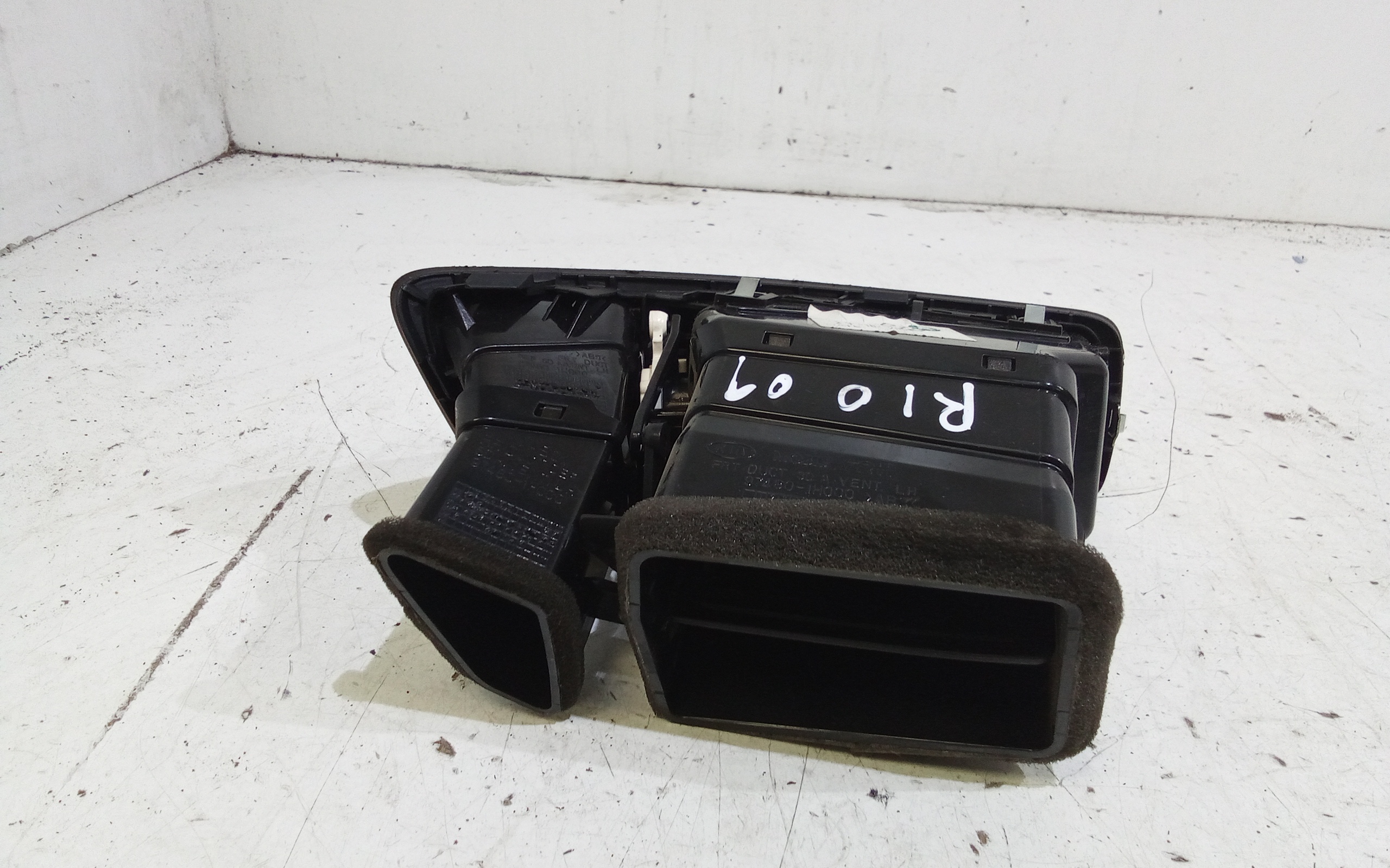 Bocchetta aria cruscotto lato guida per Kia Rio 3 Serie (2005 - 2011)