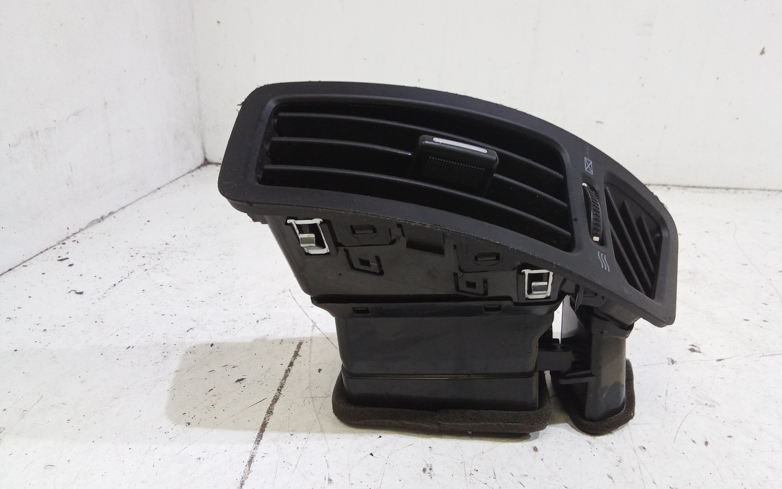 Bocchetta aria cruscotto lato guida per Kia Rio 3 Serie (2005 - 2011)