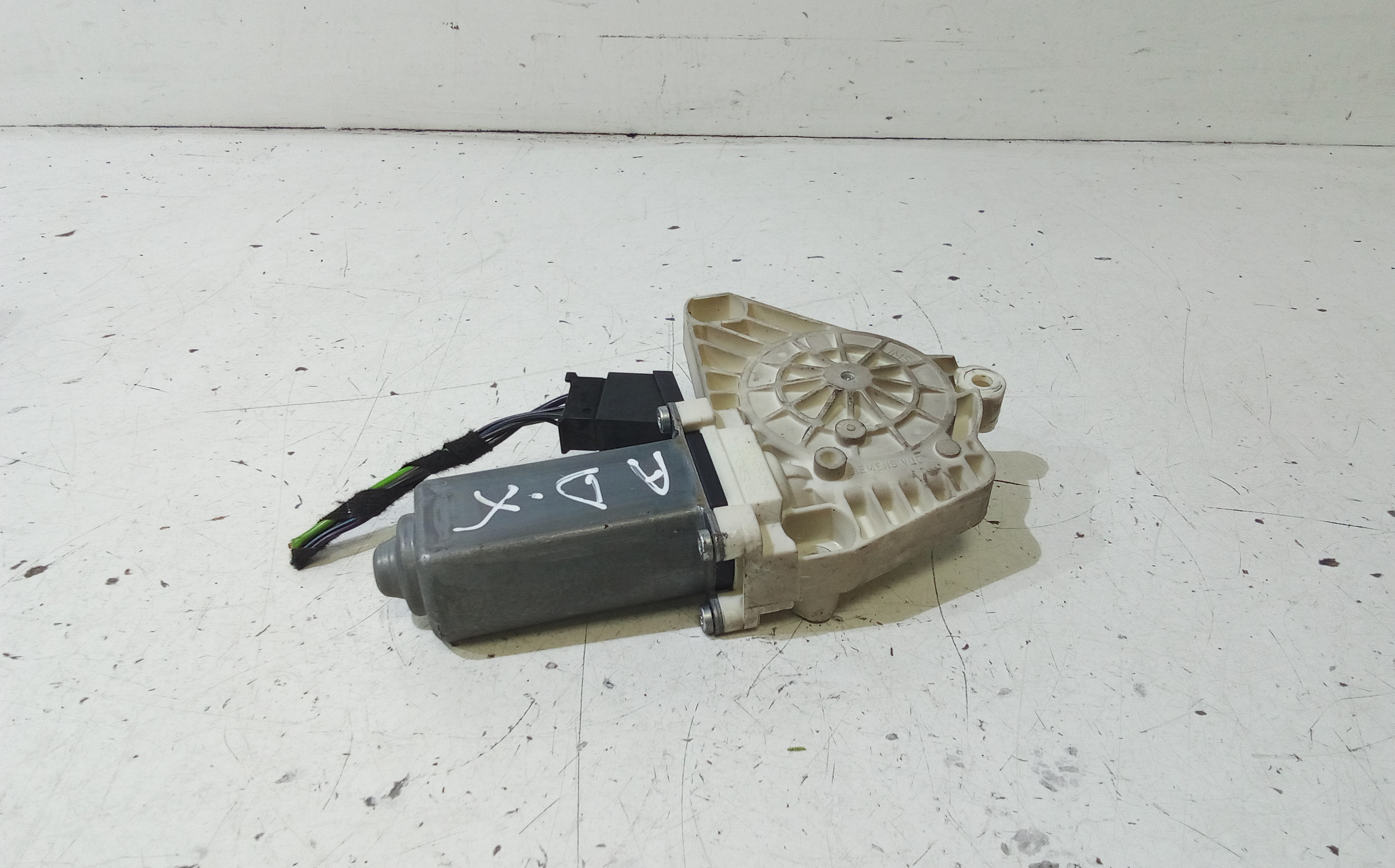 Motorino Alzavetro anteriore destra per Mercedes Classe A W169 3 Serie (2004 - 2008)