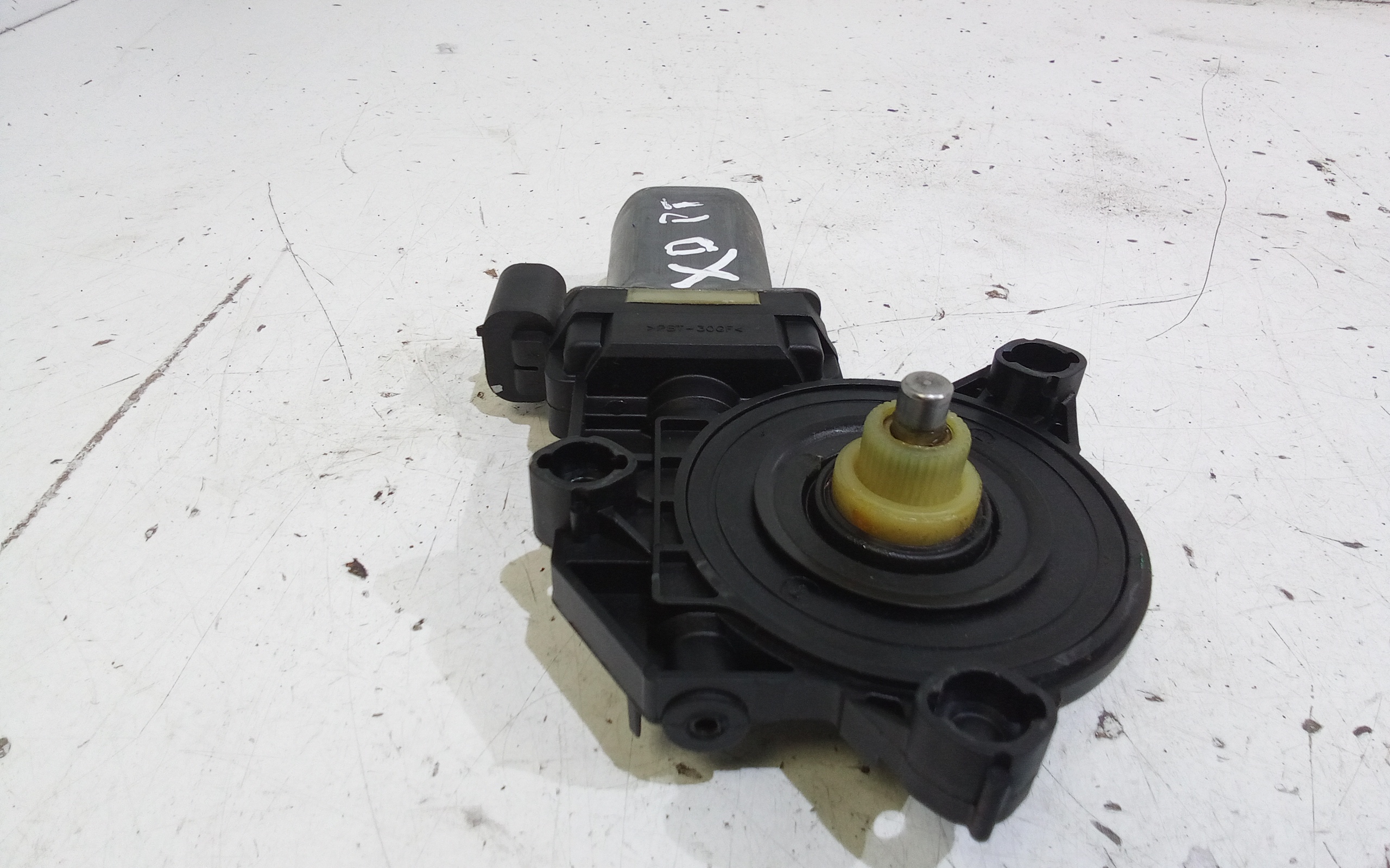 Motorino Alzavetro posteriore destra per Alfa Romeo 159 Sportwagon Serie (05>11) (2005 - 2011)