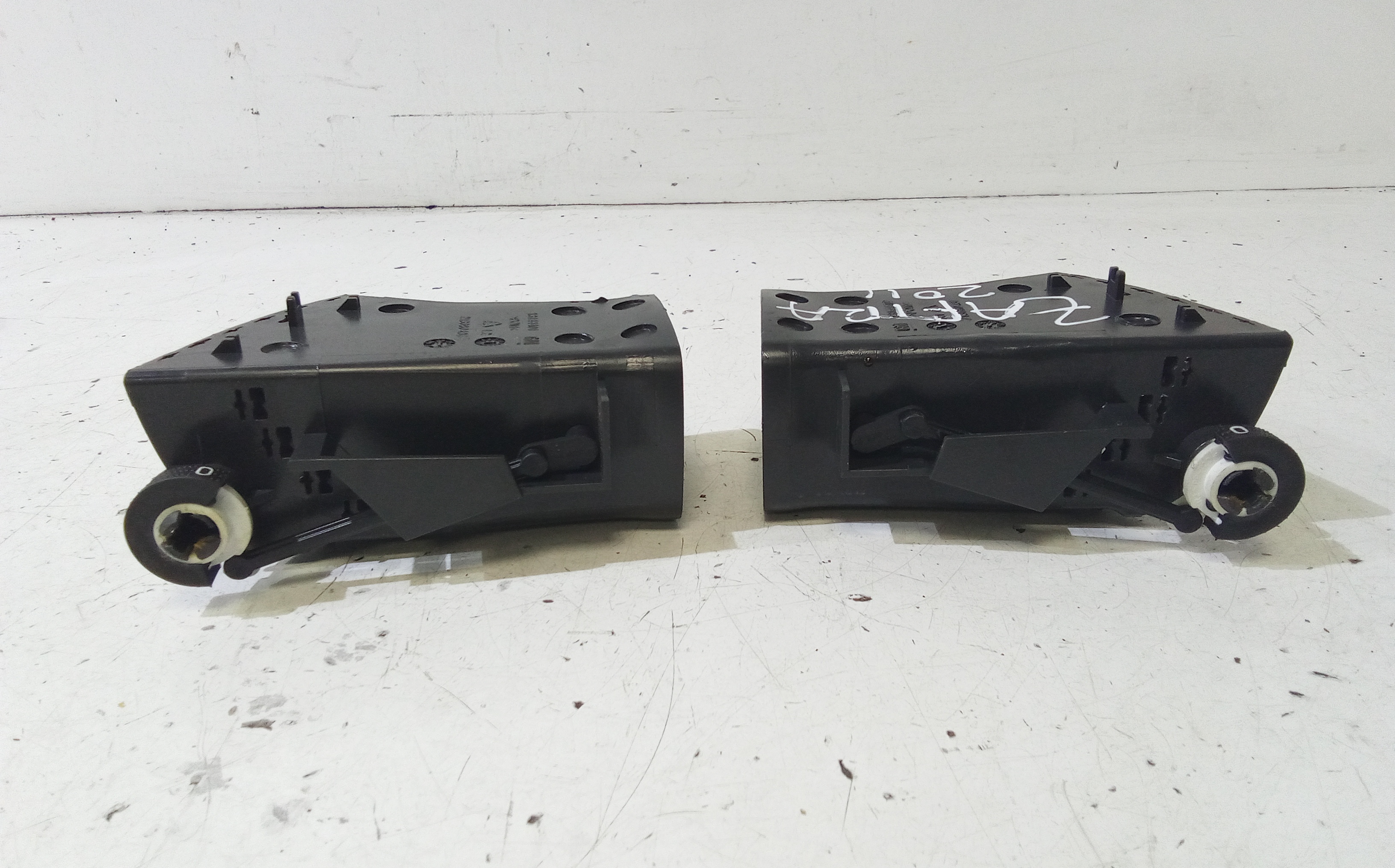 Bocchette Aria Centrale per Opel Zafira B 2 Serie (2008 - In produzione)