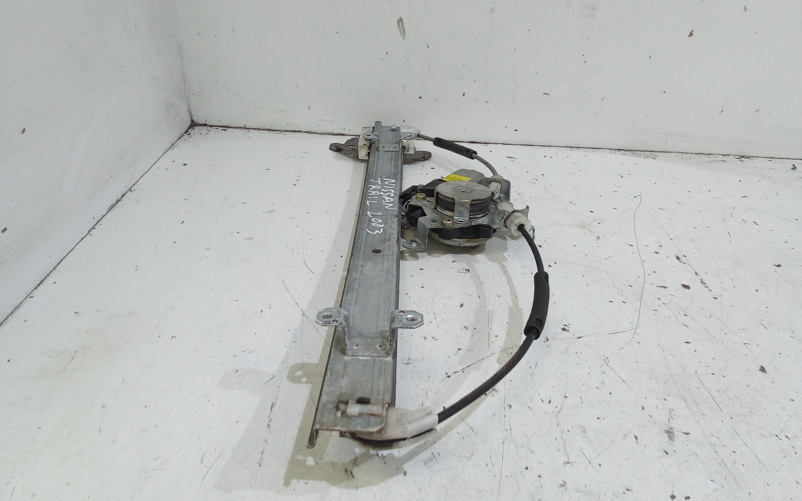 Cremagliera anteriore sinistra Guida per Nissan X-trail 1 Serie (2001 - 2007)