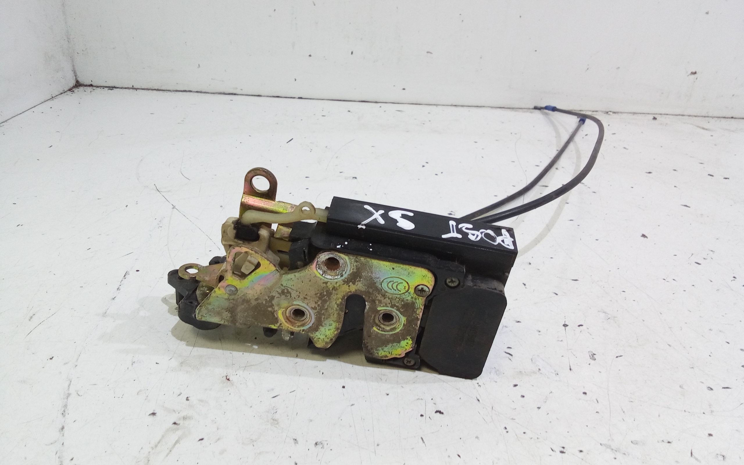 Serratura Posteriore Sinistra per Dr 5 1 Serie (2007 - 2014)